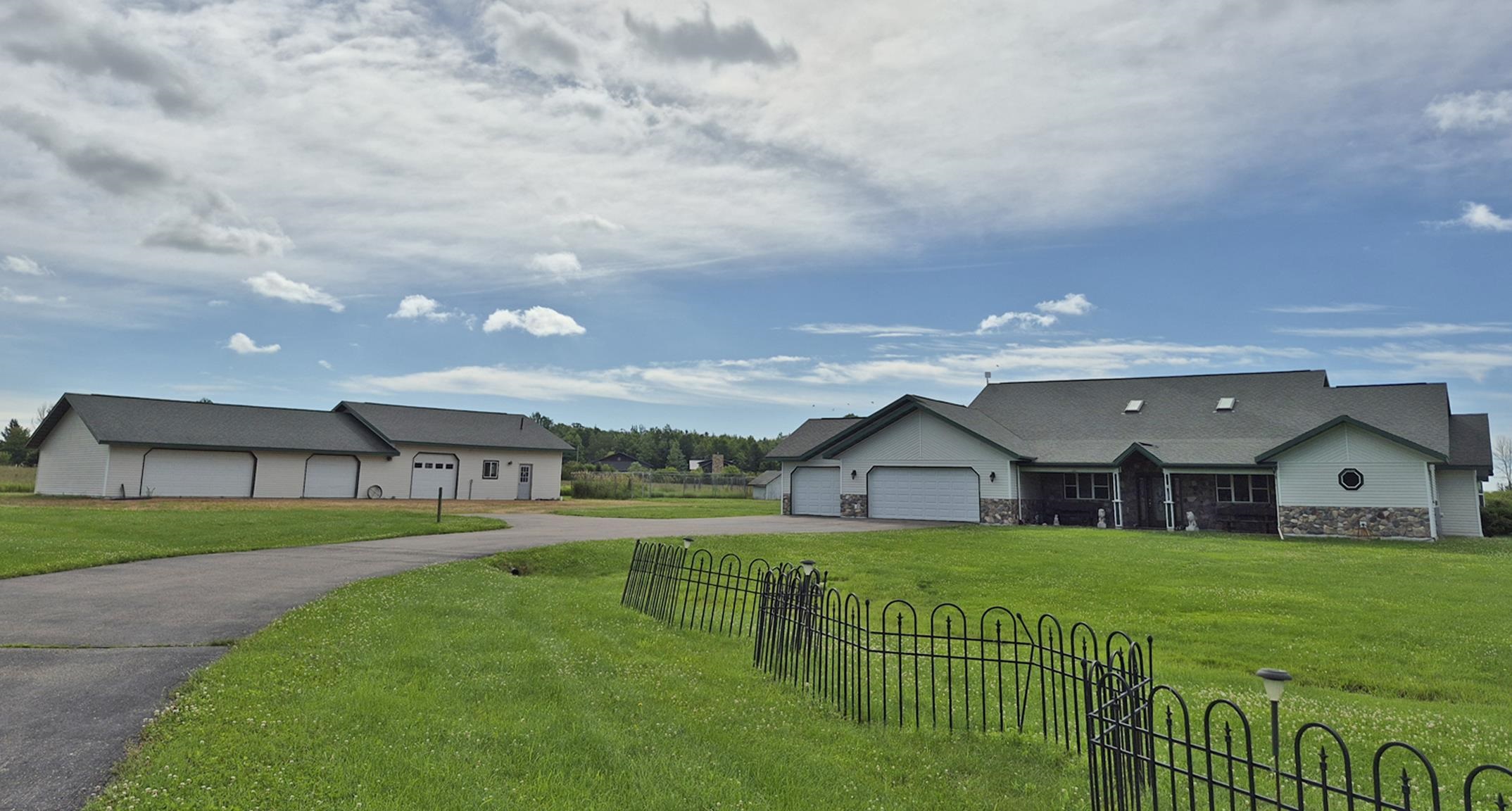 12050 WREN ROAD, Marshfield, Wisconsin 54449, 4 Bedrooms Bedrooms, ,3 BathroomsBathrooms,Residential,For Sale,12050 WREN ROAD,22603120