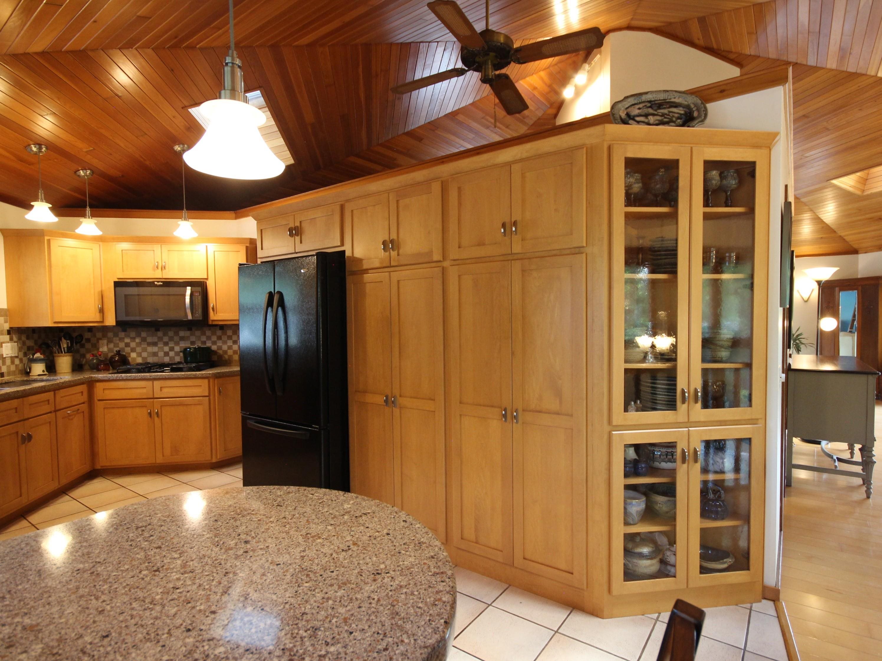 101 N ADAMS AVENUE, Marshfield, Wisconsin 54449, 4 Bedrooms Bedrooms, ,3 BathroomsBathrooms,Residential,For Sale,101 N ADAMS AVENUE,22603125