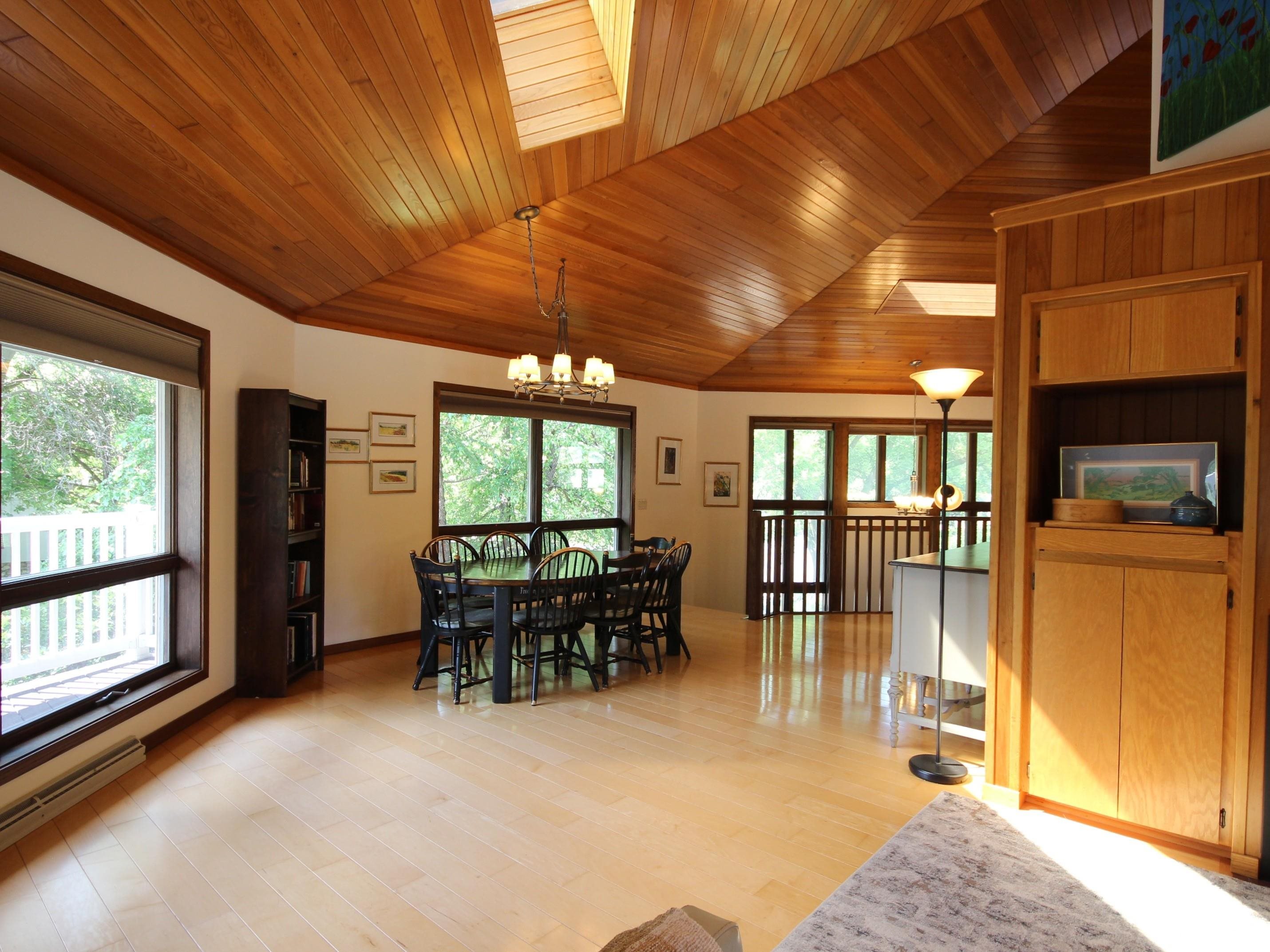 101 N ADAMS AVENUE, Marshfield, Wisconsin 54449, 4 Bedrooms Bedrooms, ,3 BathroomsBathrooms,Residential,For Sale,101 N ADAMS AVENUE,22603125