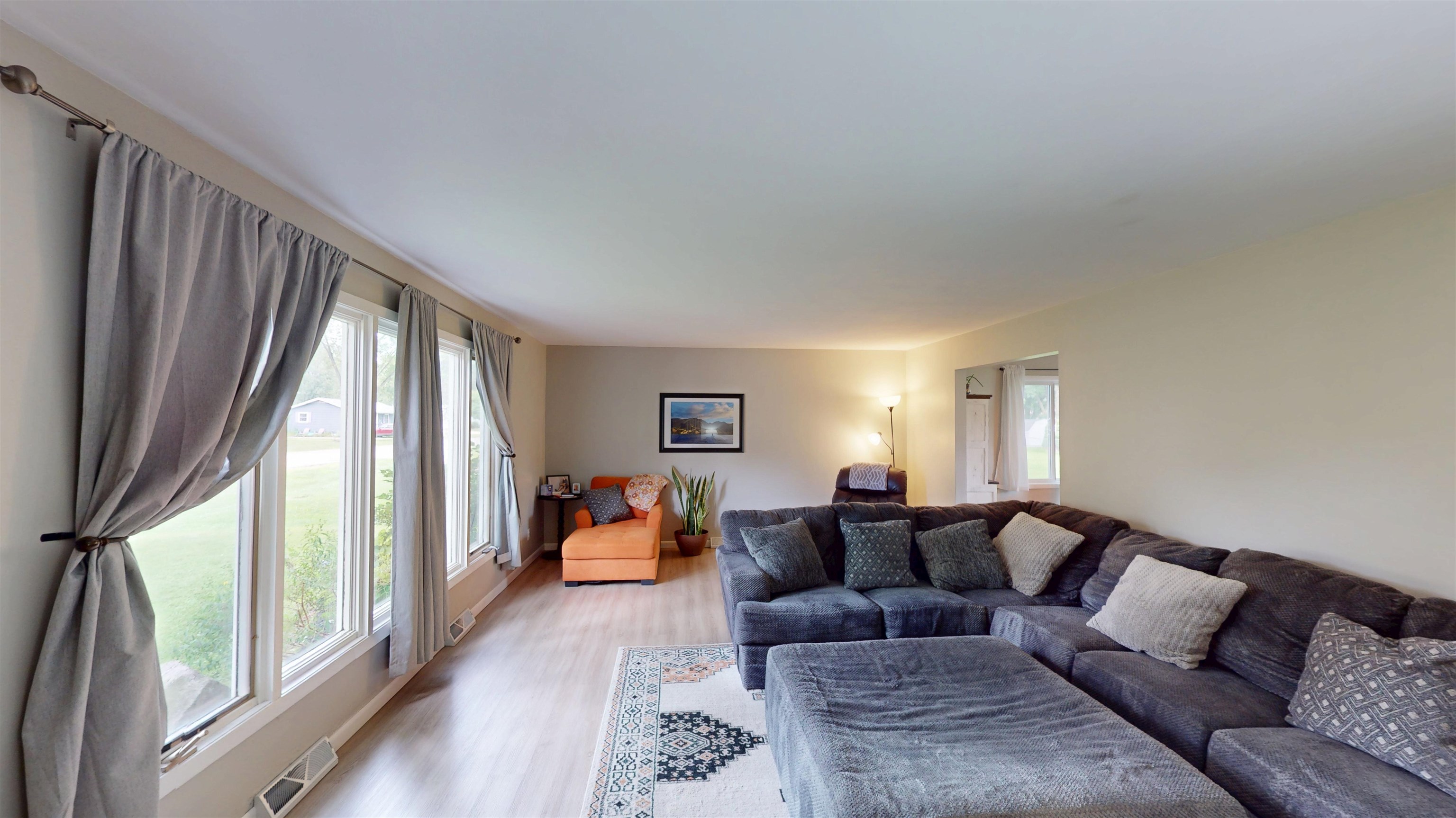 1222 E 18TH STREET, Marshfield, Wisconsin 54449, 4 Bedrooms Bedrooms, ,2 BathroomsBathrooms,Residential,For Sale,1222 E 18TH STREET,22603195