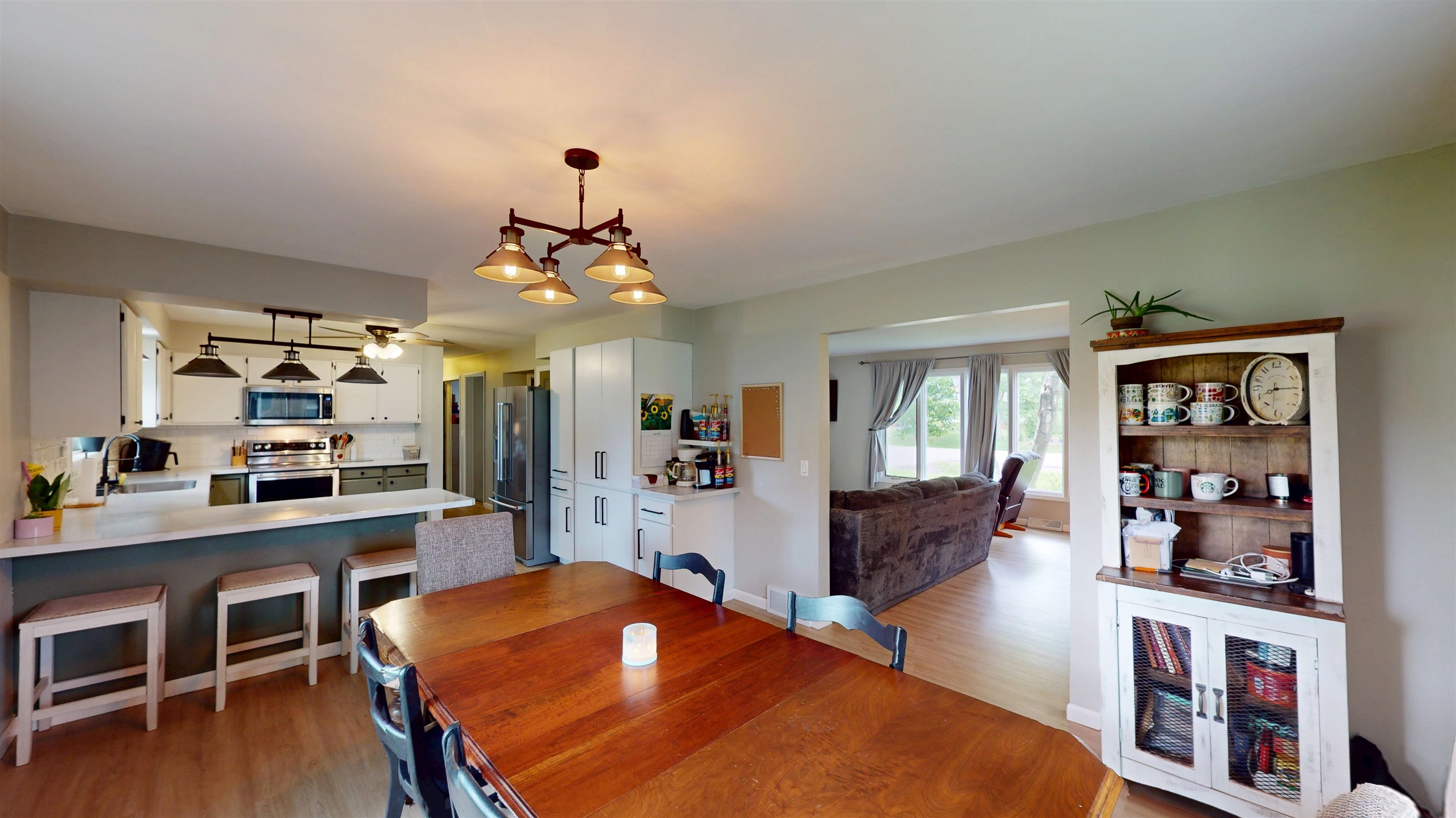 1222 E 18TH STREET, Marshfield, Wisconsin 54449, 4 Bedrooms Bedrooms, ,2 BathroomsBathrooms,Residential,For Sale,1222 E 18TH STREET,22603195