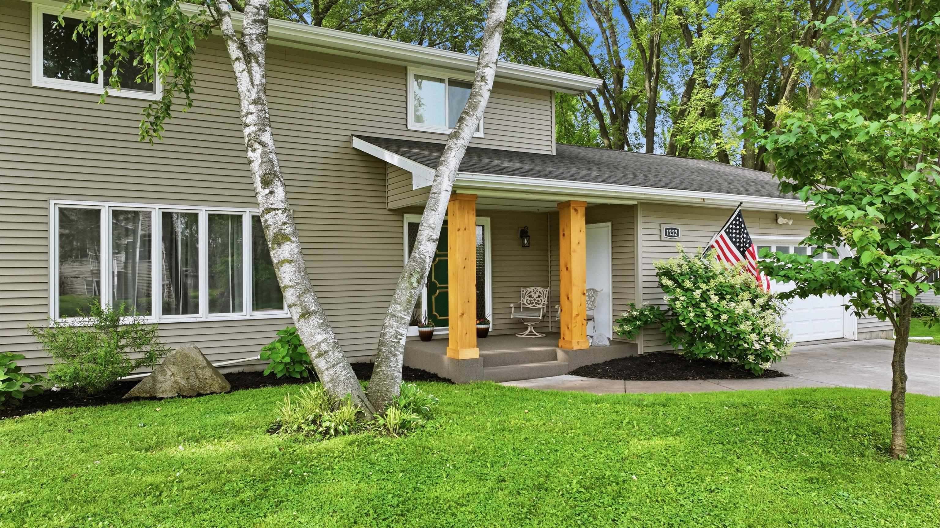 1222 E 18TH STREET, Marshfield, Wisconsin 54449, 4 Bedrooms Bedrooms, ,2 BathroomsBathrooms,Residential,For Sale,1222 E 18TH STREET,22603195