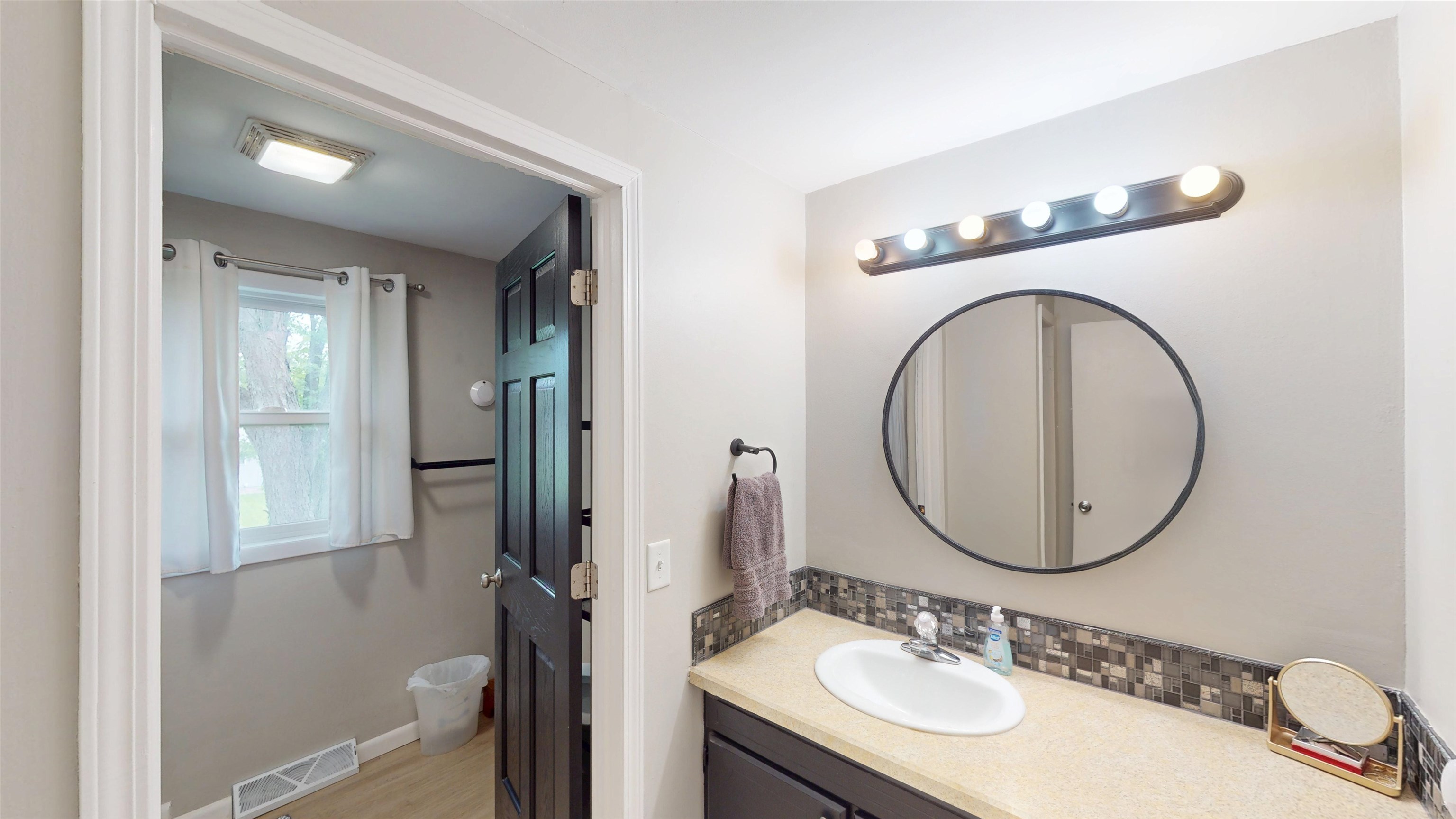 1222 E 18TH STREET, Marshfield, Wisconsin 54449, 4 Bedrooms Bedrooms, ,2 BathroomsBathrooms,Residential,For Sale,1222 E 18TH STREET,22603195