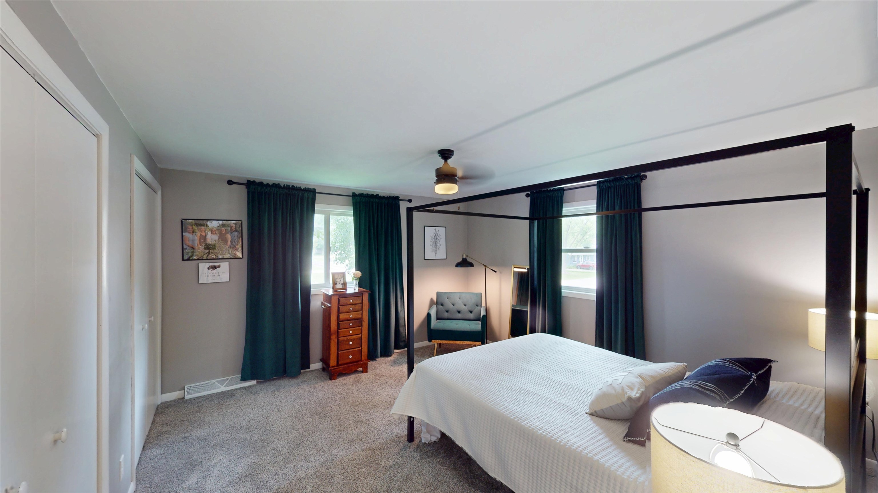 1222 E 18TH STREET, Marshfield, Wisconsin 54449, 4 Bedrooms Bedrooms, ,2 BathroomsBathrooms,Residential,For Sale,1222 E 18TH STREET,22603195