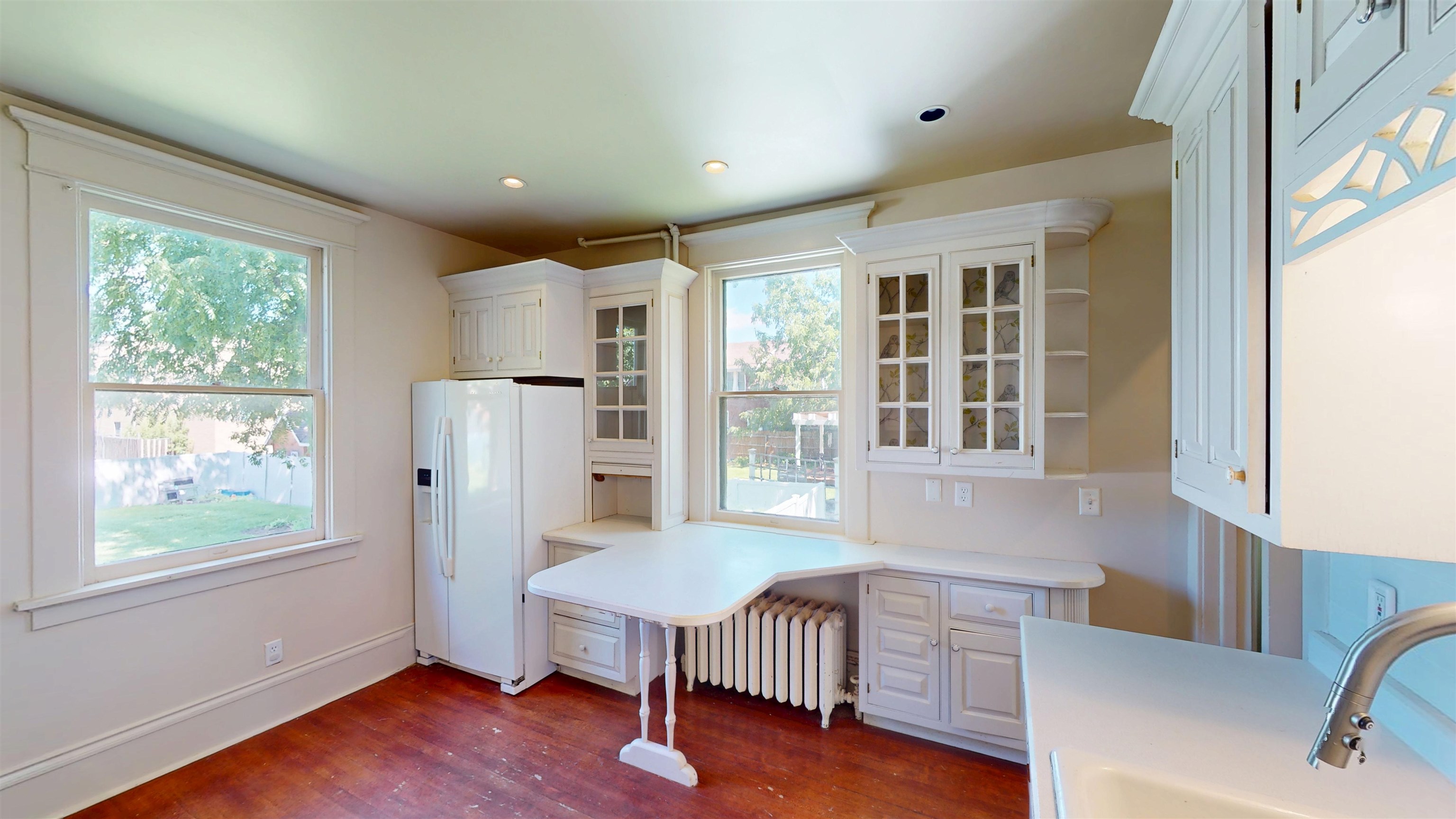 208 S CHERRY AVENUE, Marshfield, Wisconsin 54449, 5 Bedrooms Bedrooms, ,3 BathroomsBathrooms,Residential,For Sale,208 S CHERRY AVENUE,22603196