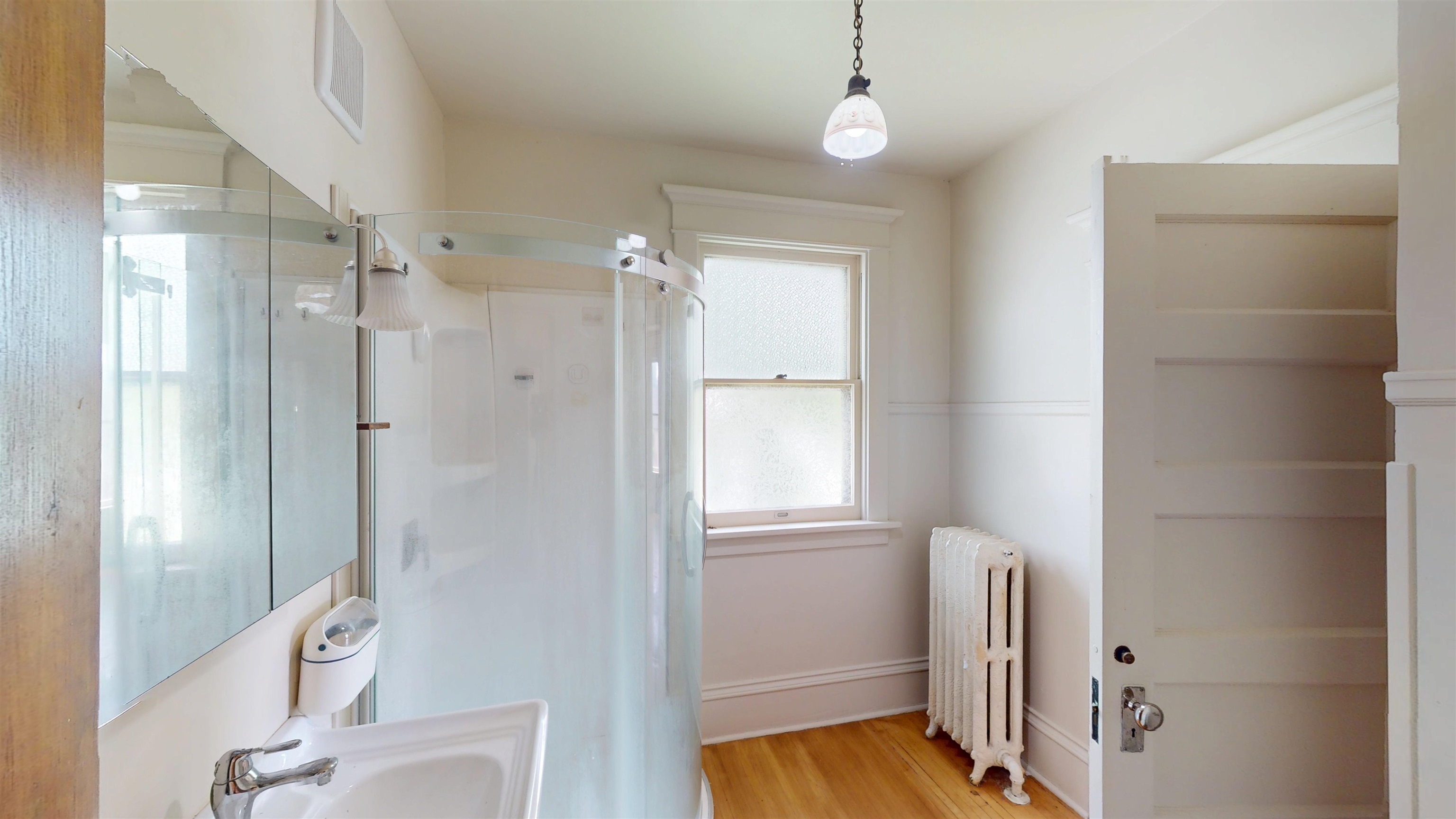 208 S CHERRY AVENUE, Marshfield, Wisconsin 54449, 5 Bedrooms Bedrooms, ,3 BathroomsBathrooms,Residential,For Sale,208 S CHERRY AVENUE,22603196