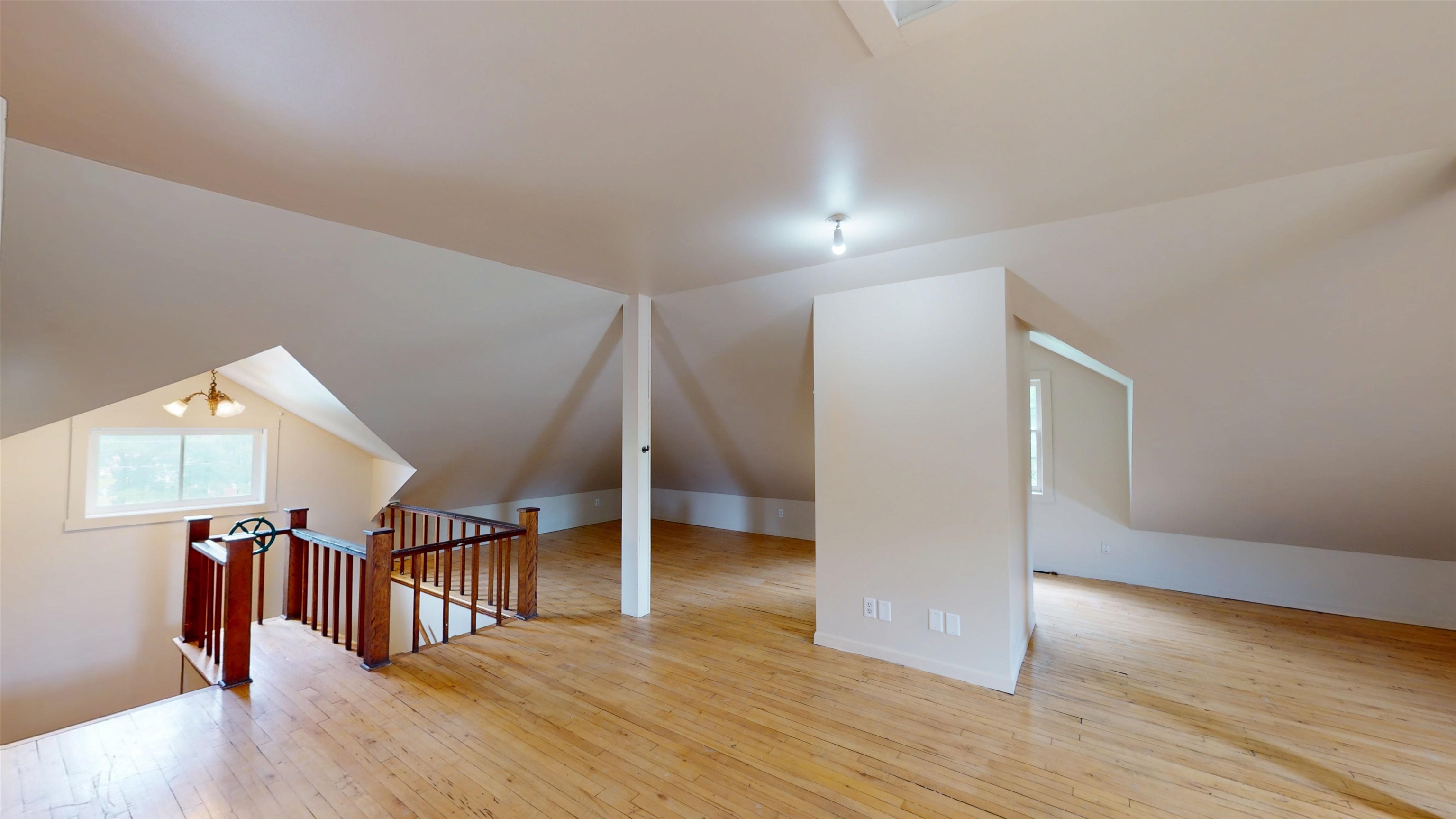 208 S CHERRY AVENUE, Marshfield, Wisconsin 54449, 5 Bedrooms Bedrooms, ,3 BathroomsBathrooms,Residential,For Sale,208 S CHERRY AVENUE,22603196