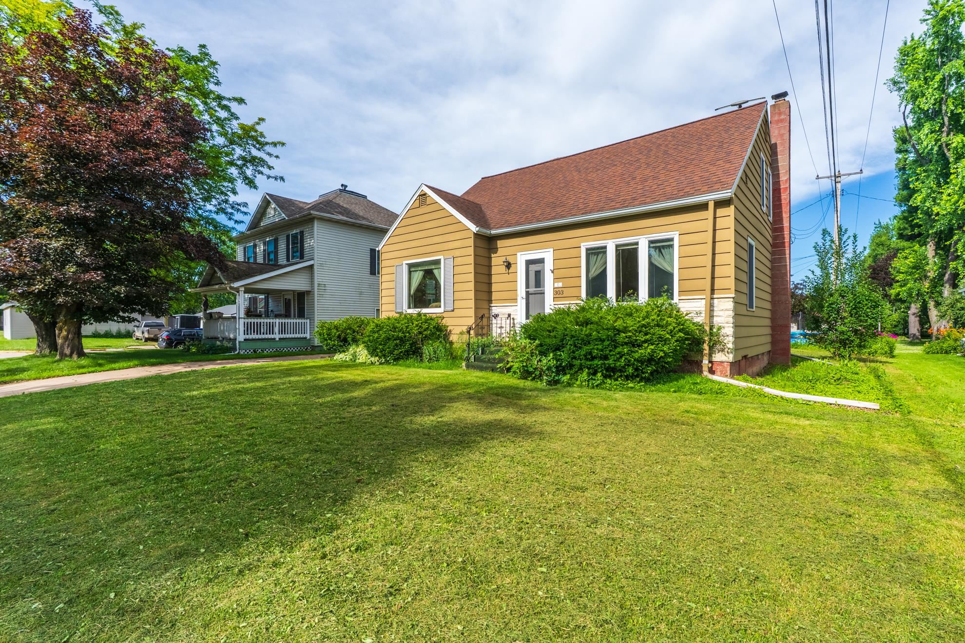 303 N PACIFIC STREET, Spencer, Wisconsin 54479, 3 Bedrooms Bedrooms, ,1 BathroomBathrooms,Residential,For Sale,303 N PACIFIC STREET,22603224