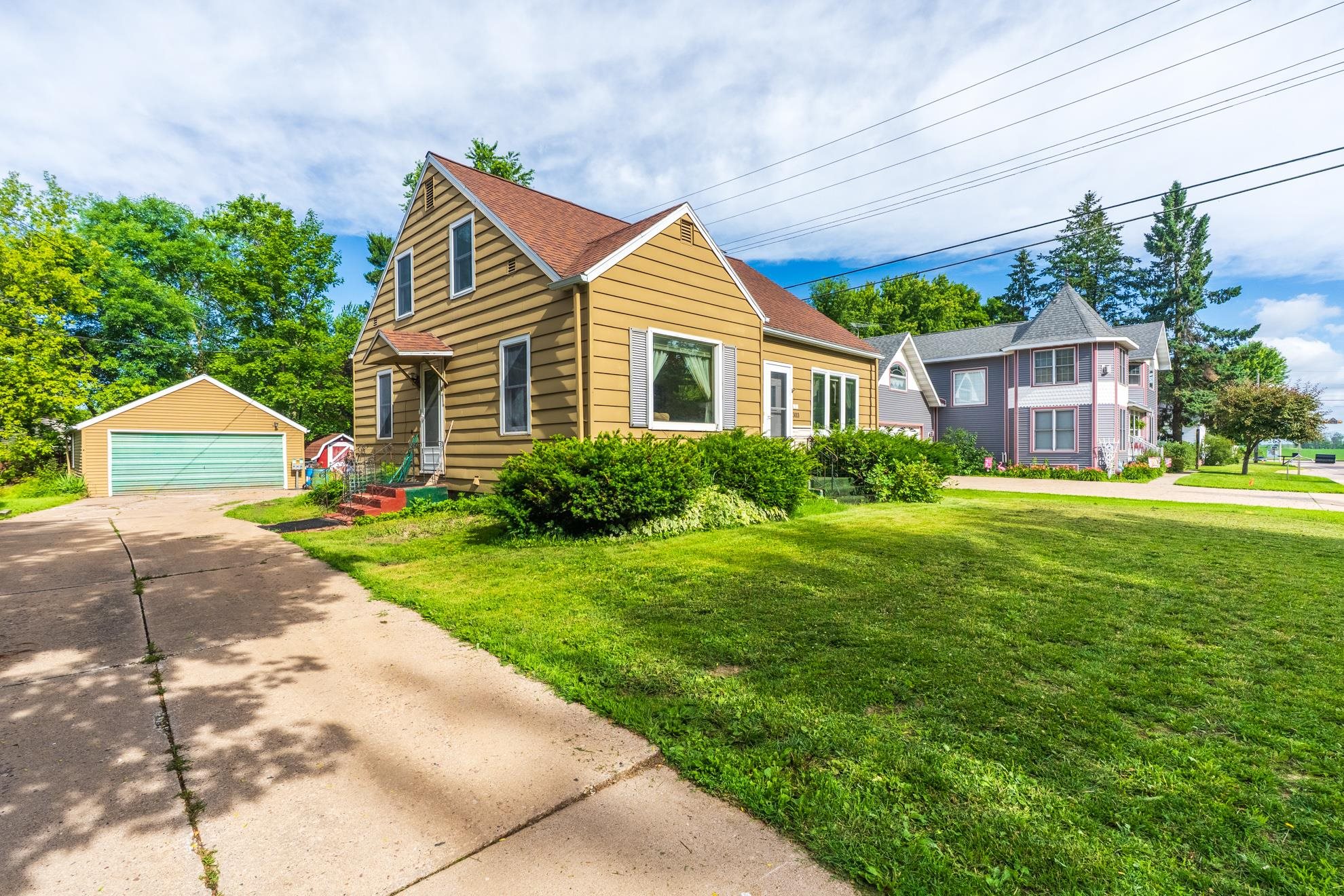 303 N PACIFIC STREET, Spencer, Wisconsin 54479, 3 Bedrooms Bedrooms, ,1 BathroomBathrooms,Residential,For Sale,303 N PACIFIC STREET,22603224