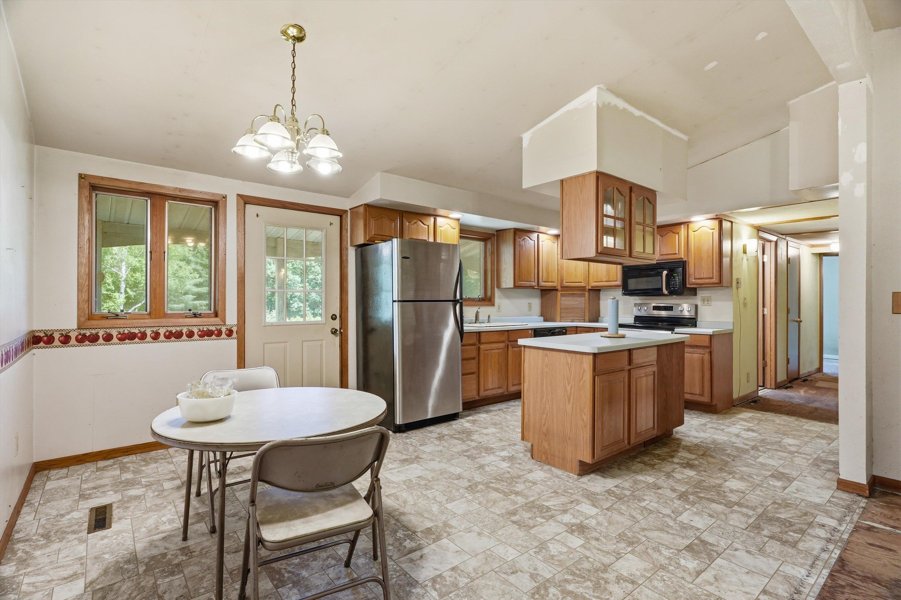 11555 EISENHOWER DRIVE, Chili, Wisconsin 54420, 3 Bedrooms Bedrooms, ,1 BathroomBathrooms,Residential,For Sale,11555 EISENHOWER DRIVE,22603231