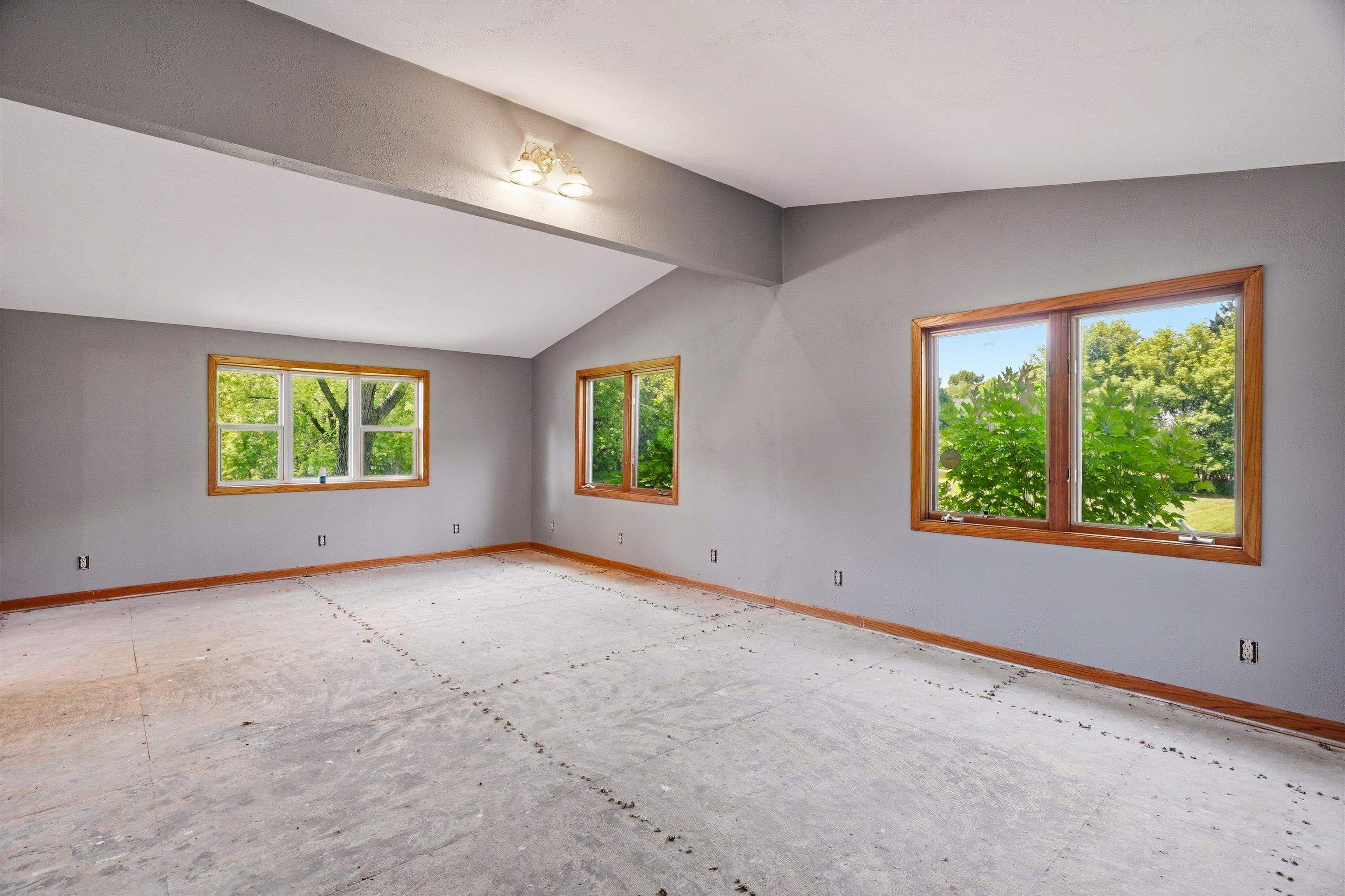 11555 EISENHOWER DRIVE, Chili, Wisconsin 54420, 3 Bedrooms Bedrooms, ,1 BathroomBathrooms,Residential,For Sale,11555 EISENHOWER DRIVE,22603231