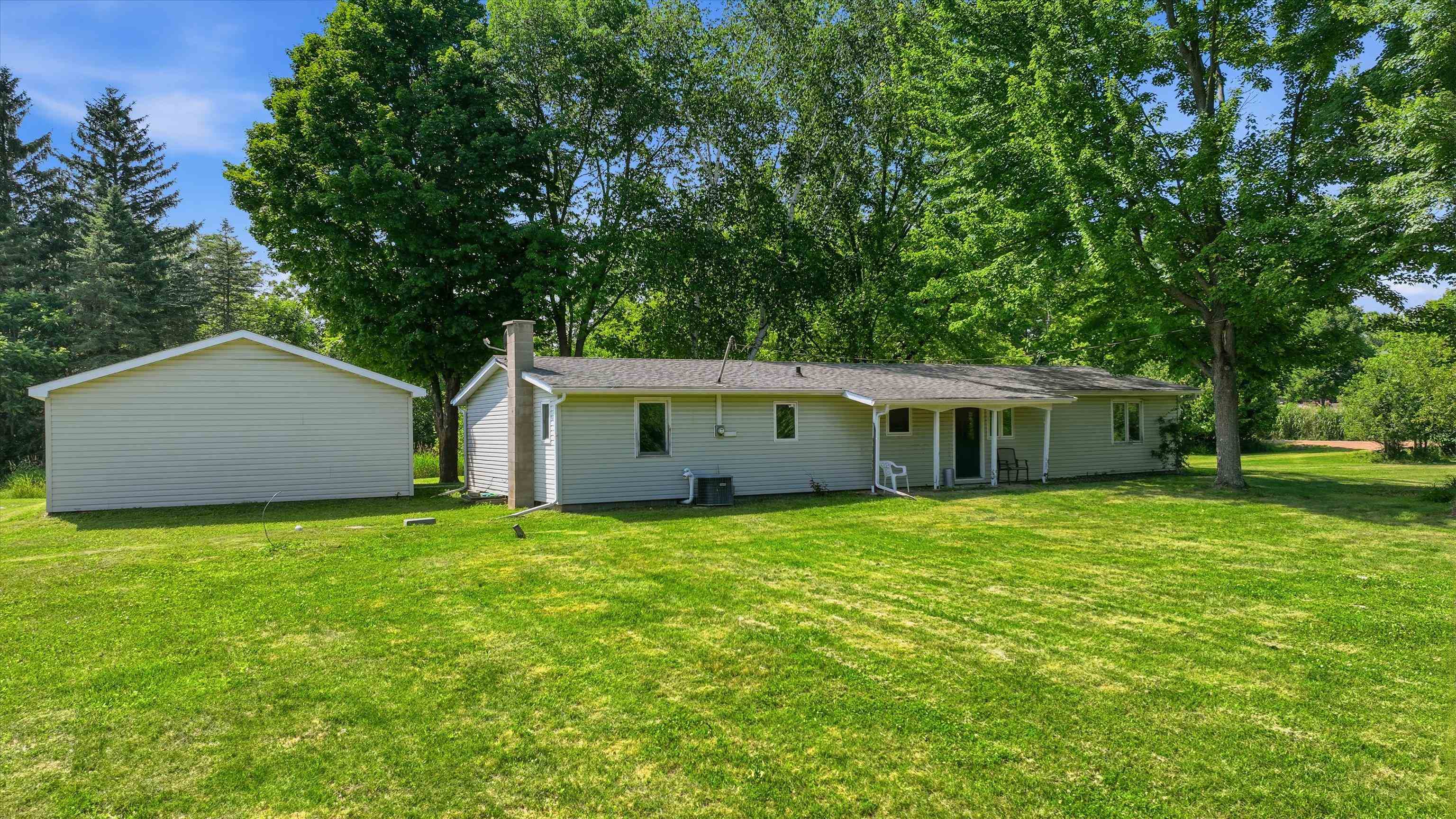 11555 EISENHOWER DRIVE, Chili, Wisconsin 54420, 3 Bedrooms Bedrooms, ,1 BathroomBathrooms,Residential,For Sale,11555 EISENHOWER DRIVE,22603231