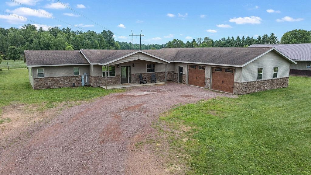 9588 S WASHINGTON AVENUE, Marshfield, Wisconsin 54449, 4 Bedrooms Bedrooms, ,2 BathroomsBathrooms,Residential,For Sale,9588 S WASHINGTON AVENUE,22603235