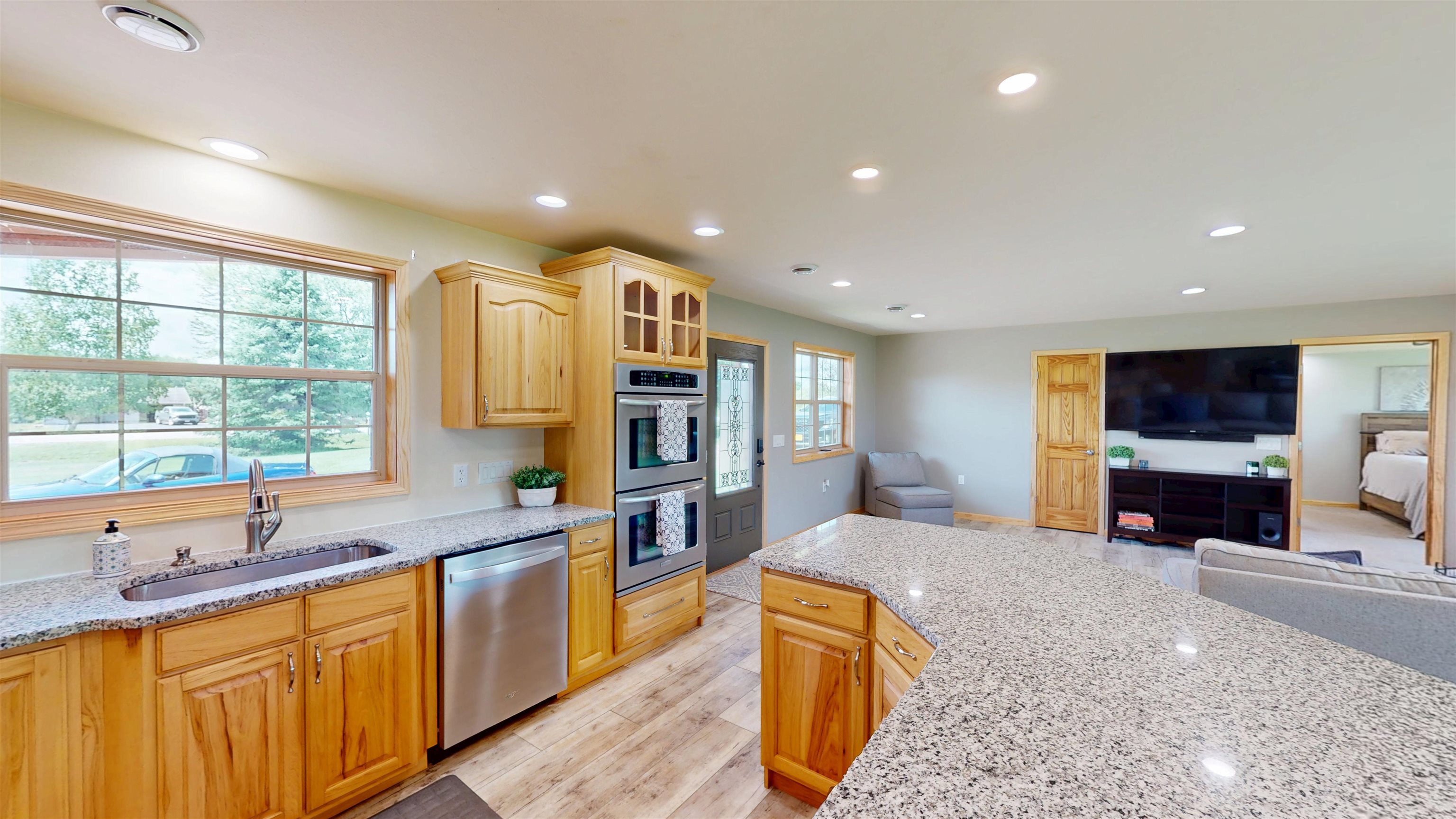 9588 S WASHINGTON AVENUE, Marshfield, Wisconsin 54449, 4 Bedrooms Bedrooms, ,2 BathroomsBathrooms,Residential,For Sale,9588 S WASHINGTON AVENUE,22603235