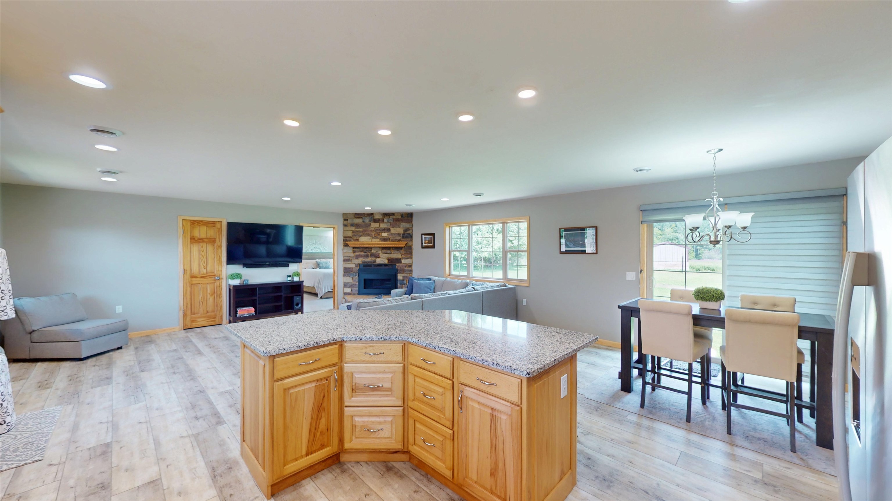 9588 S WASHINGTON AVENUE, Marshfield, Wisconsin 54449, 4 Bedrooms Bedrooms, ,2 BathroomsBathrooms,Residential,For Sale,9588 S WASHINGTON AVENUE,22603235