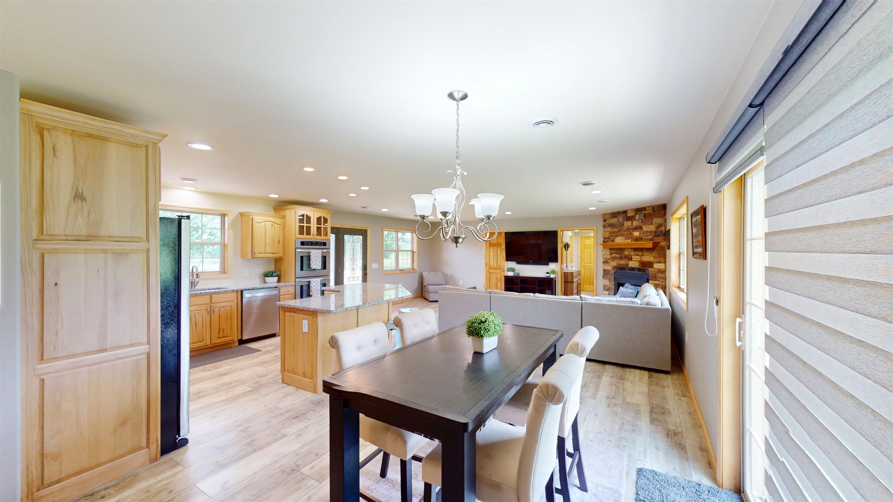 9588 S WASHINGTON AVENUE, Marshfield, Wisconsin 54449, 4 Bedrooms Bedrooms, ,2 BathroomsBathrooms,Residential,For Sale,9588 S WASHINGTON AVENUE,22603235