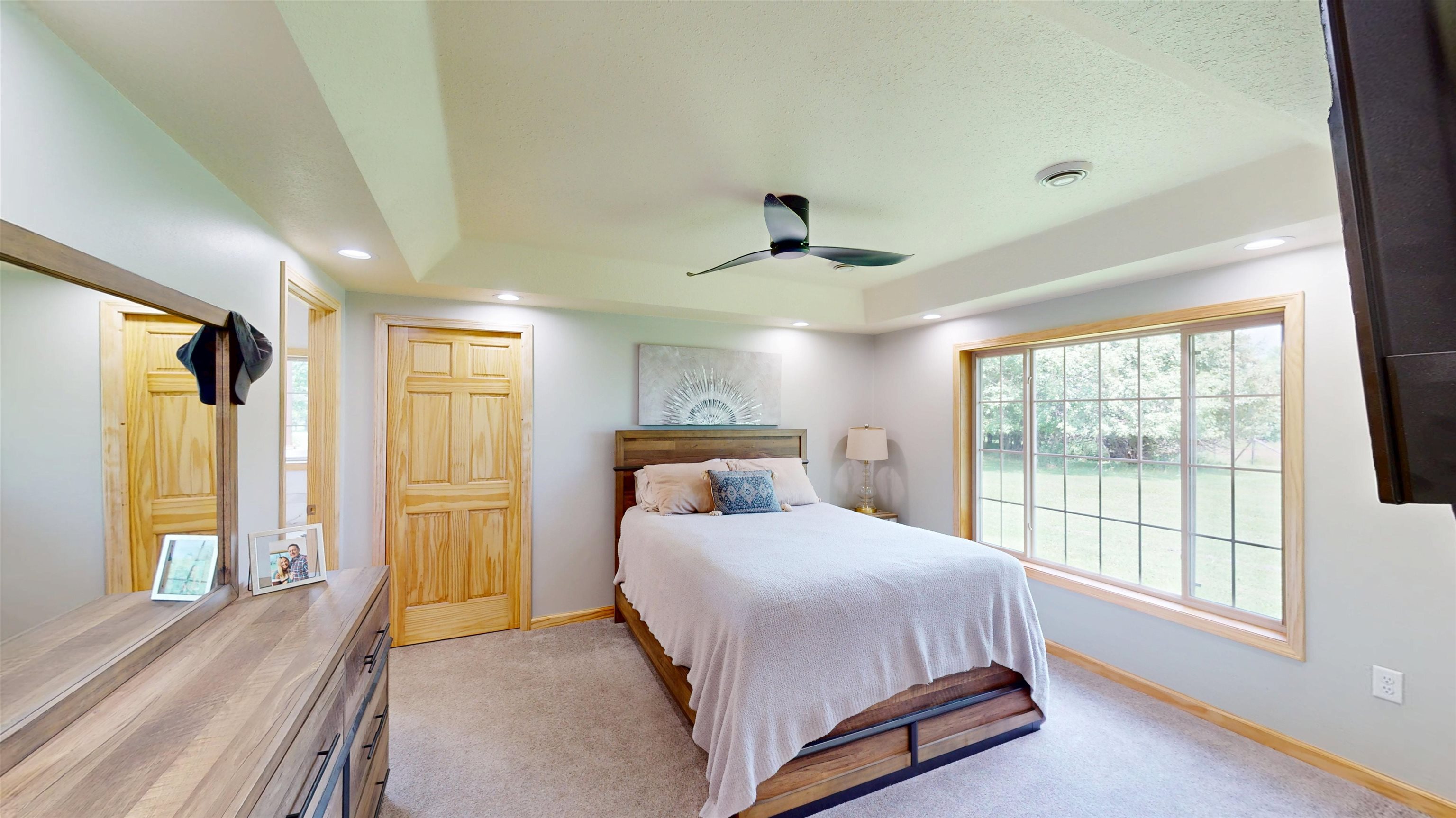 9588 S WASHINGTON AVENUE, Marshfield, Wisconsin 54449, 4 Bedrooms Bedrooms, ,2 BathroomsBathrooms,Residential,For Sale,9588 S WASHINGTON AVENUE,22603235
