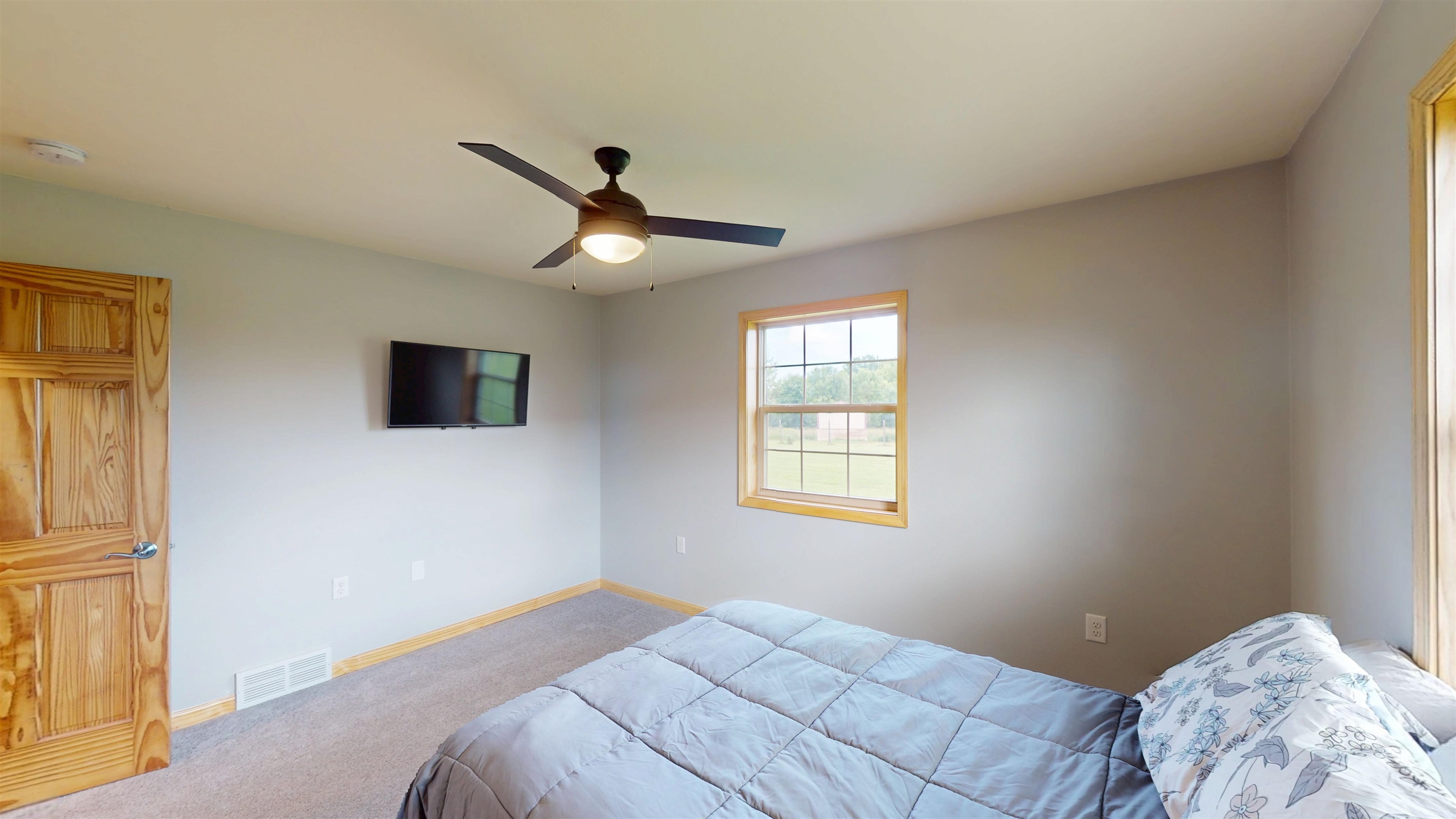 9588 S WASHINGTON AVENUE, Marshfield, Wisconsin 54449, 4 Bedrooms Bedrooms, ,2 BathroomsBathrooms,Residential,For Sale,9588 S WASHINGTON AVENUE,22603235