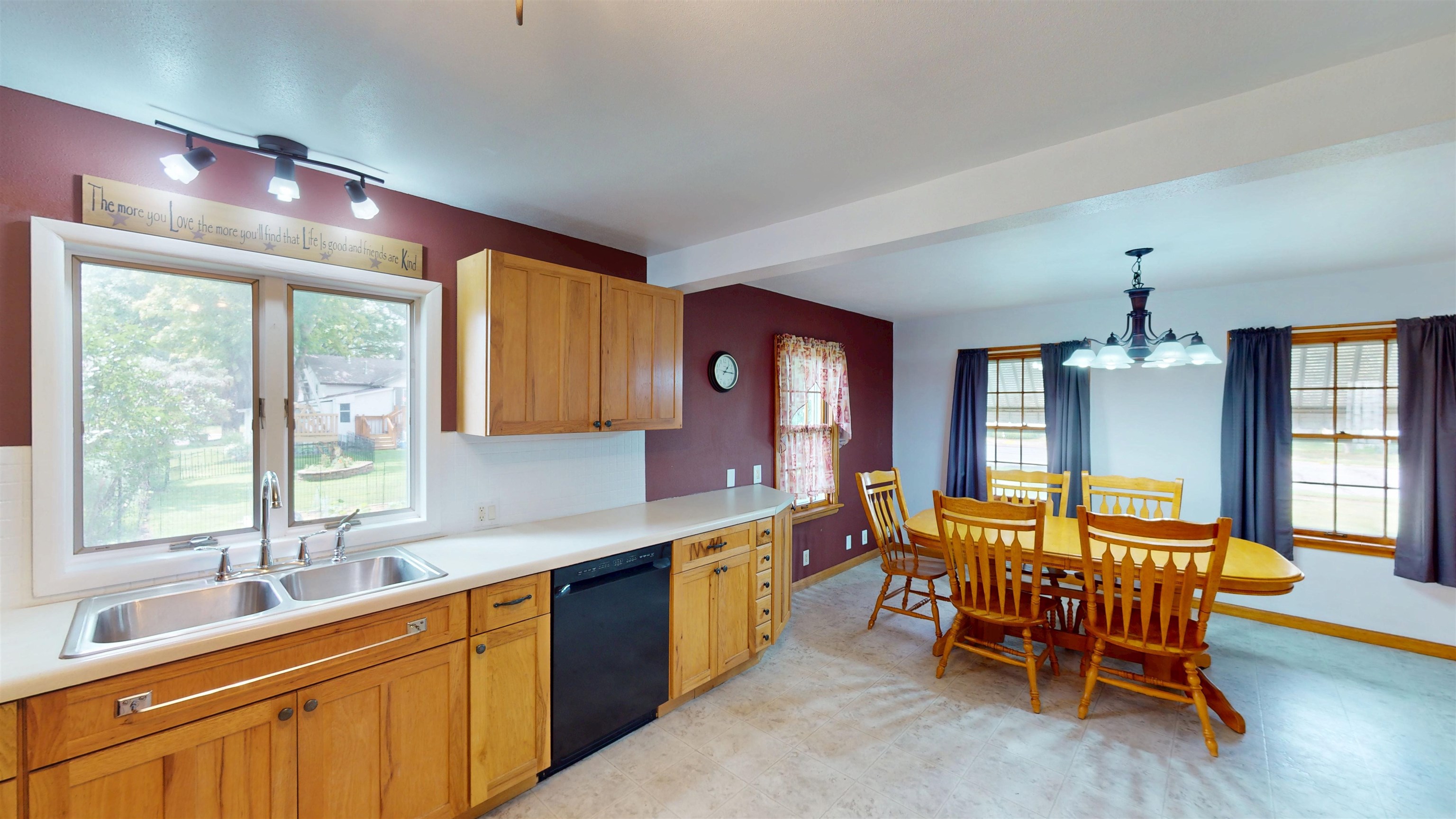 213115 STATE HIGHWAY 97, Stratford, Wisconsin 54484, 3 Bedrooms Bedrooms, ,2 BathroomsBathrooms,Residential,For Sale,213115 STATE HIGHWAY 97,22603236