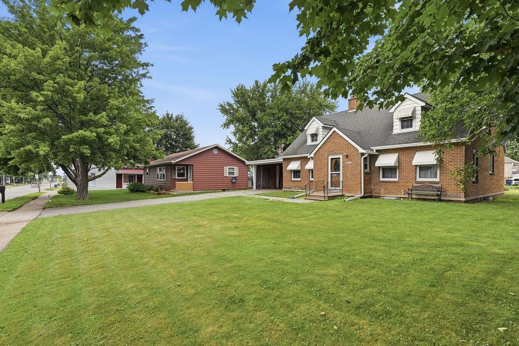 213115 STATE HIGHWAY 97, Stratford, Wisconsin 54484, 3 Bedrooms Bedrooms, ,2 BathroomsBathrooms,Residential,For Sale,213115 STATE HIGHWAY 97,22603236