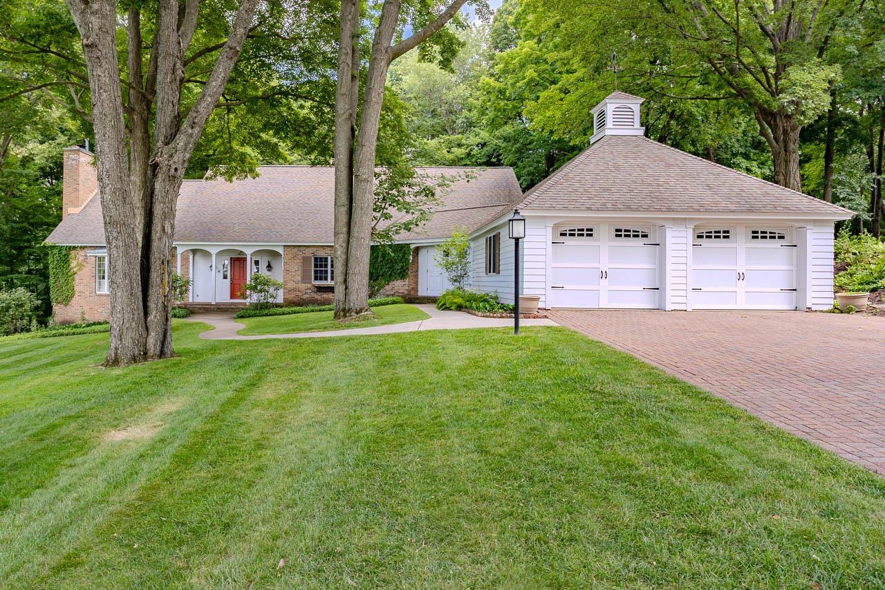 1016 HIGHLAND PARK BOULEVARD, Wausau, Wisconsin 54403, 5 Bedrooms Bedrooms, ,3 BathroomsBathrooms,Residential,For Sale,1016 HIGHLAND PARK BOULEVARD,22603243