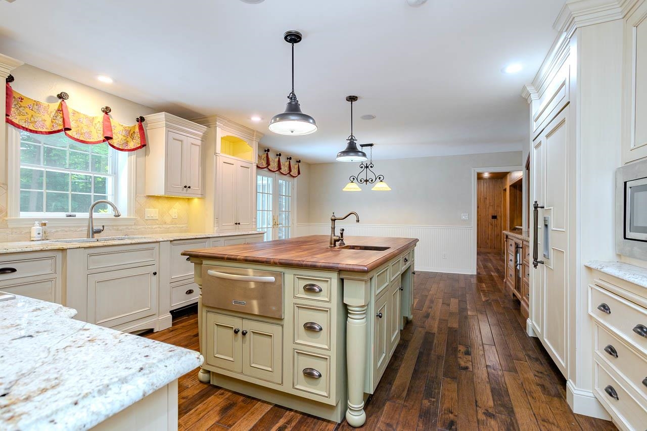 1016 HIGHLAND PARK BOULEVARD, Wausau, Wisconsin 54403, 5 Bedrooms Bedrooms, ,3 BathroomsBathrooms,Residential,For Sale,1016 HIGHLAND PARK BOULEVARD,22603243