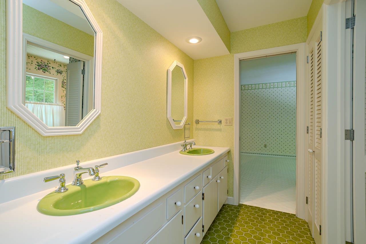 1016 HIGHLAND PARK BOULEVARD, Wausau, Wisconsin 54403, 5 Bedrooms Bedrooms, ,3 BathroomsBathrooms,Residential,For Sale,1016 HIGHLAND PARK BOULEVARD,22603243