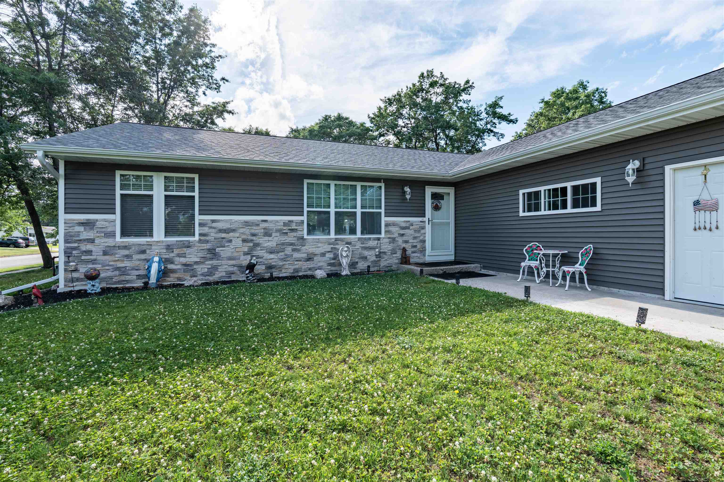 1115 16TH STREET, Mosinee, Wisconsin 54455, 4 Bedrooms Bedrooms, ,3 BathroomsBathrooms,Residential,For Sale,1115 16TH STREET,22603290