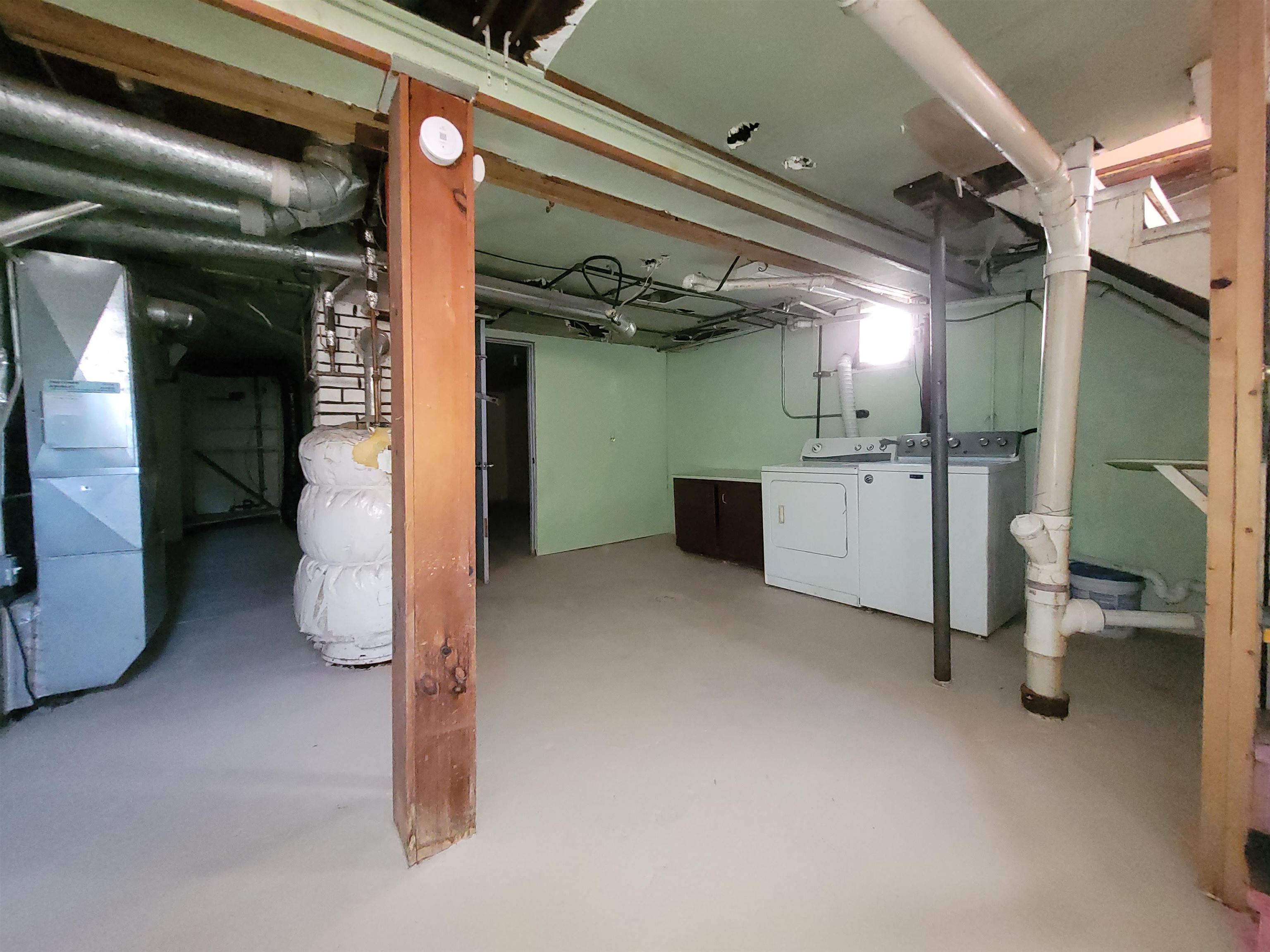 413 5TH AVENUE, Antigo, Wisconsin 54409, 3 Bedrooms Bedrooms, ,2 BathroomsBathrooms,Residential,For Sale,413 5TH AVENUE,22603331