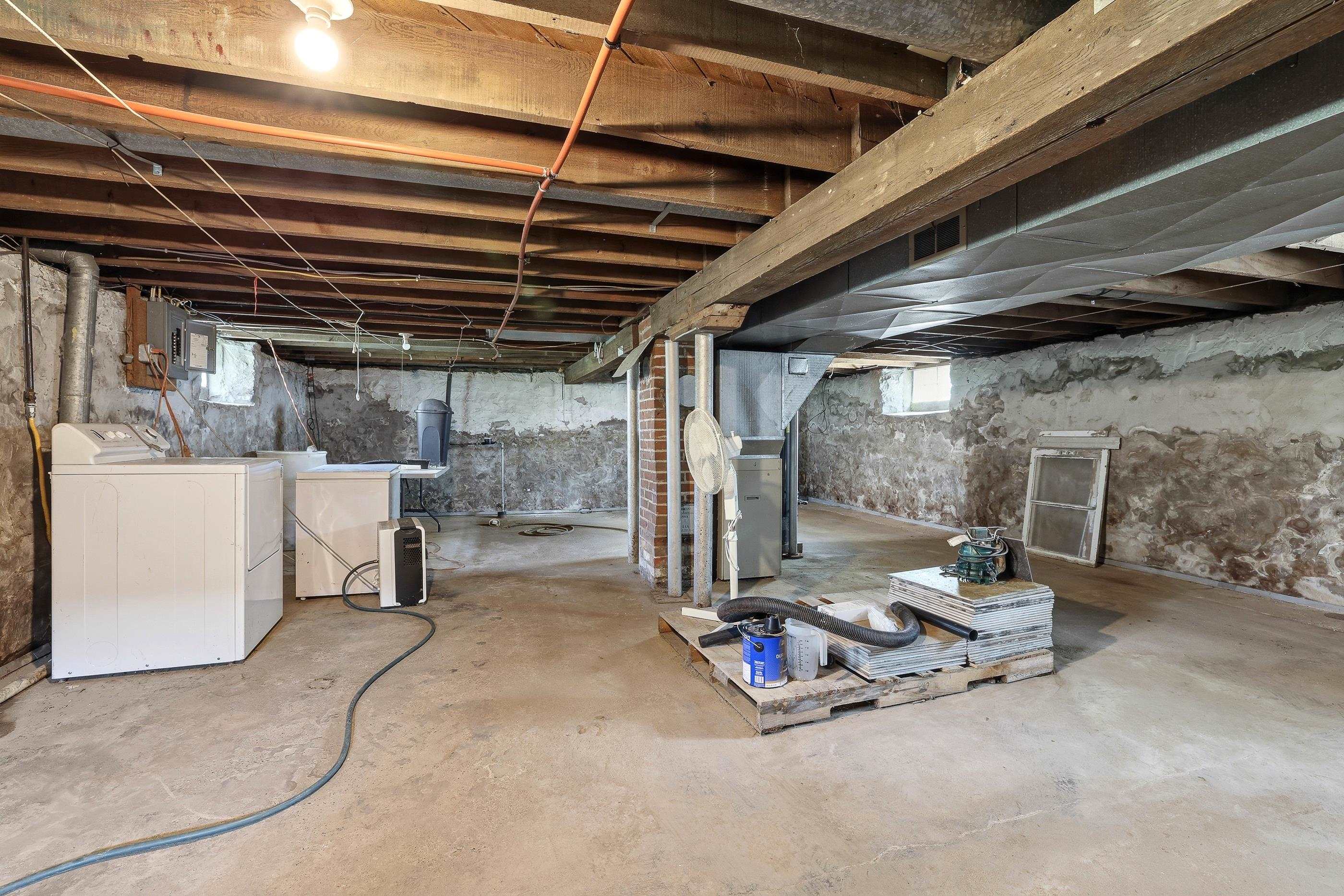 449 W CLARK STREET, Stevens Point, Wisconsin 54481, 4 Bedrooms Bedrooms, ,1 BathroomBathrooms,Residential,For Sale,449 W CLARK STREET,22603332