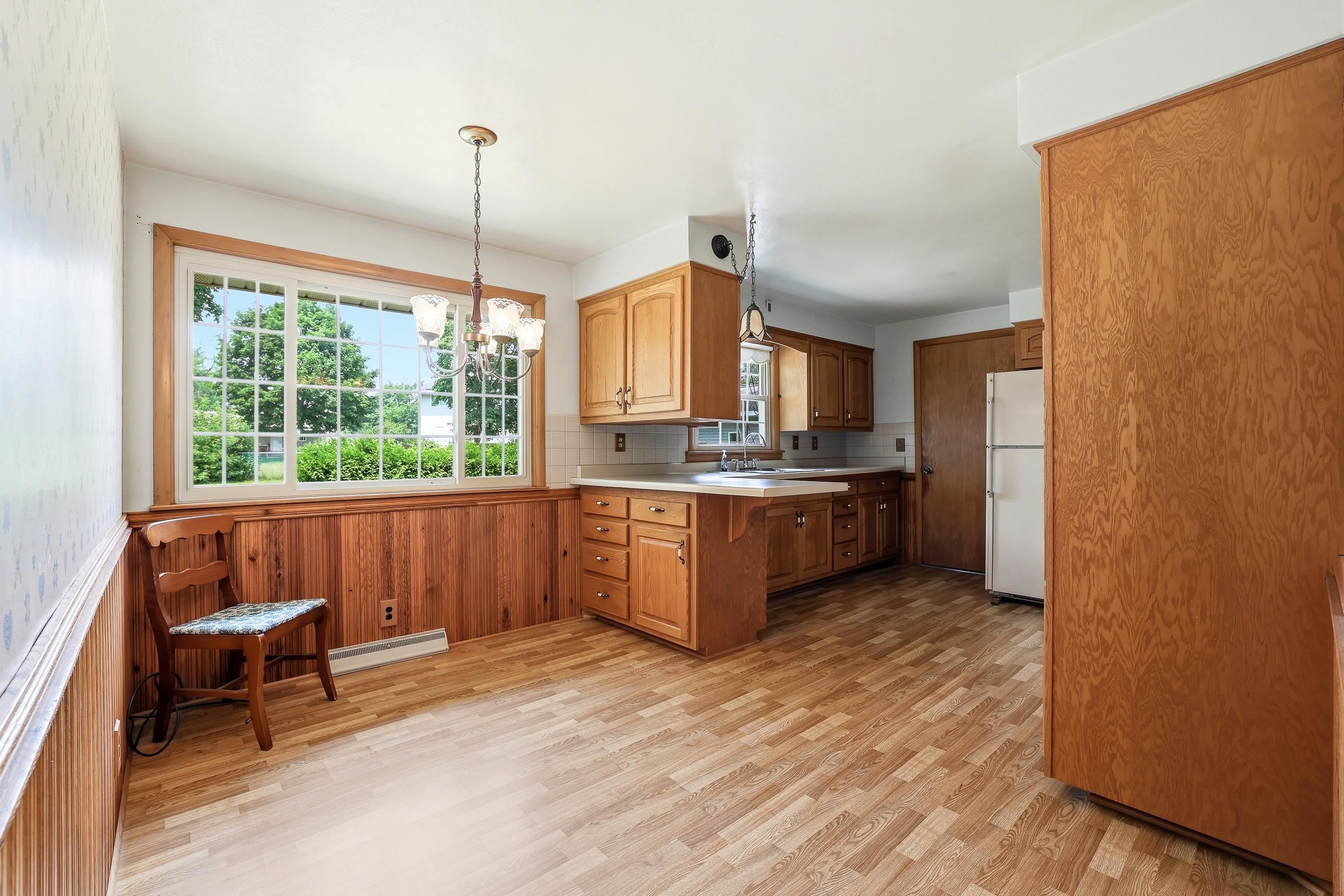 2416 CENTER STREET, Stevens Point, Wisconsin 54481, 3 Bedrooms Bedrooms, ,1 BathroomBathrooms,Residential,For Sale,2416 CENTER STREET,22603339