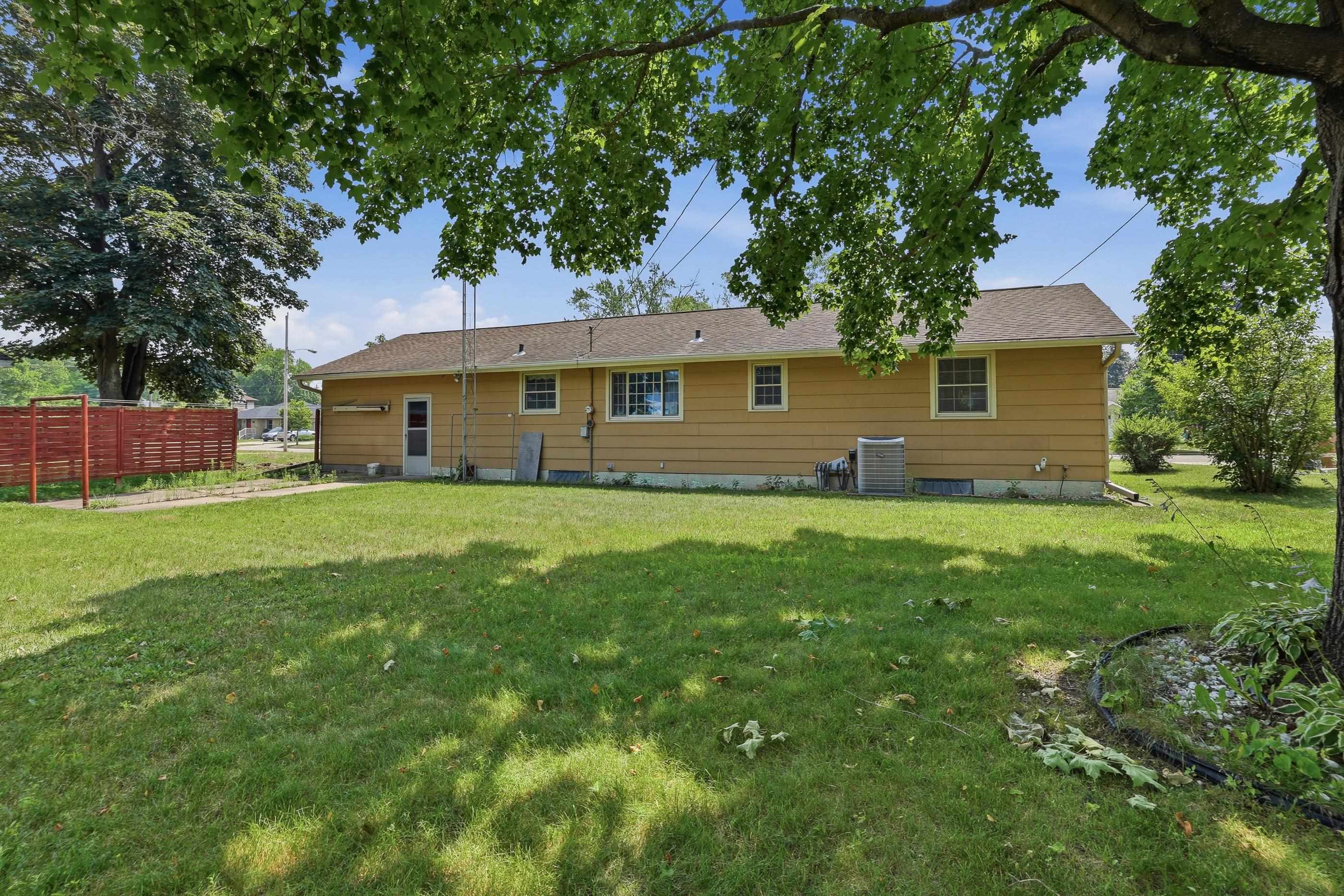 2416 CENTER STREET, Stevens Point, Wisconsin 54481, 3 Bedrooms Bedrooms, ,1 BathroomBathrooms,Residential,For Sale,2416 CENTER STREET,22603339