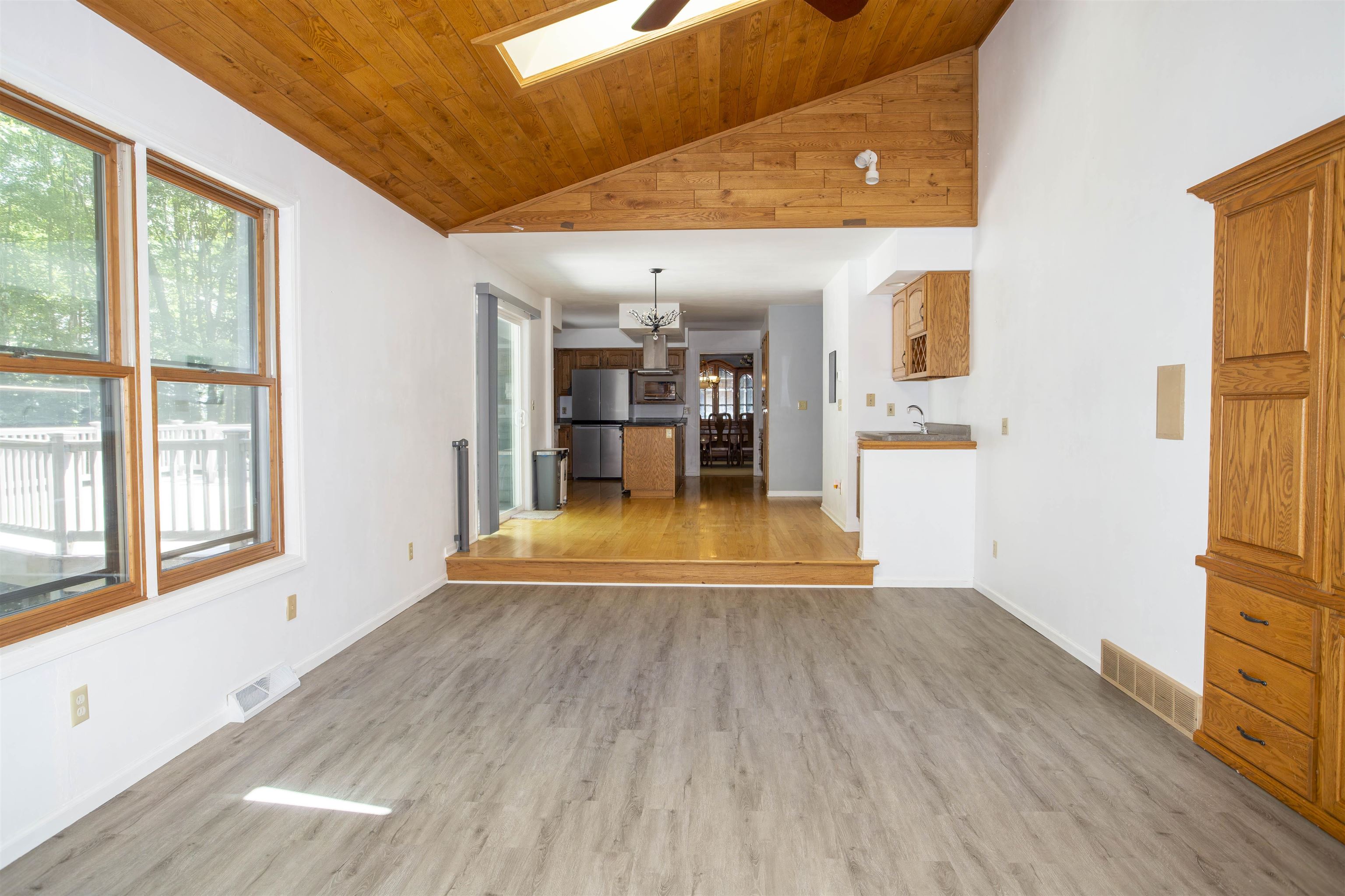 149560 MOUNTAIN LANE, Wausau, Wisconsin 54401, 5 Bedrooms Bedrooms, ,3 BathroomsBathrooms,Residential,For Sale,149560 MOUNTAIN LANE,22603346