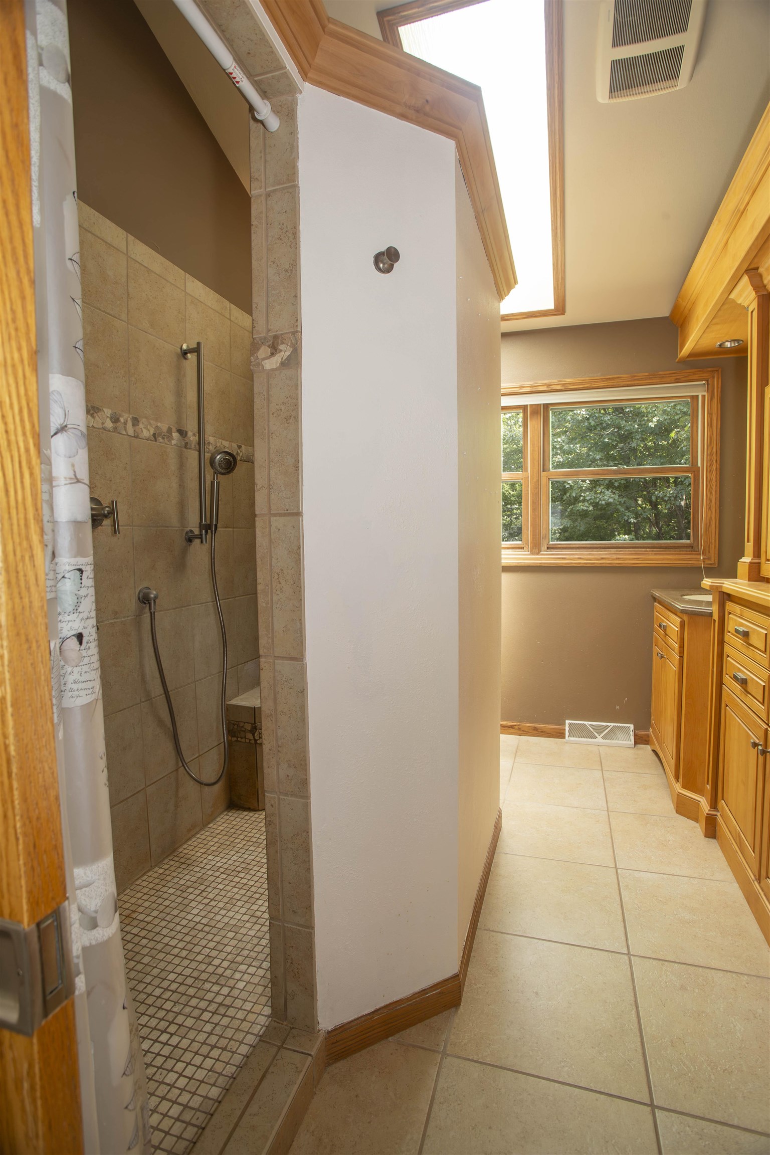 149560 MOUNTAIN LANE, Wausau, Wisconsin 54401, 5 Bedrooms Bedrooms, ,3 BathroomsBathrooms,Residential,For Sale,149560 MOUNTAIN LANE,22603346