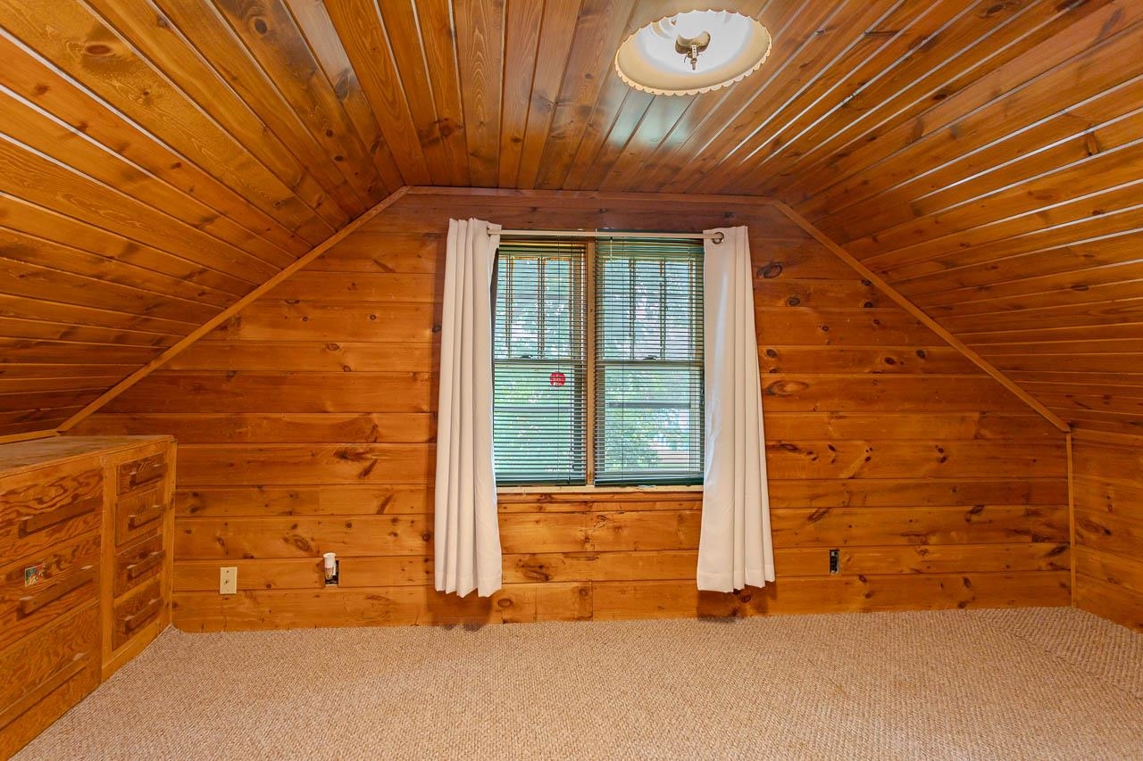 2002 BLOEDEL AVENUE, Weston, Wisconsin 54476, 4 Bedrooms Bedrooms, ,1 BathroomBathrooms,Residential,For Sale,2002 BLOEDEL AVENUE,22603350