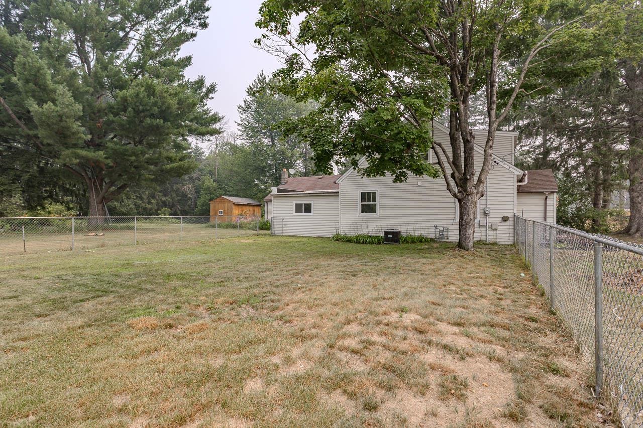 2002 BLOEDEL AVENUE, Weston, Wisconsin 54476, 4 Bedrooms Bedrooms, ,1 BathroomBathrooms,Residential,For Sale,2002 BLOEDEL AVENUE,22603350