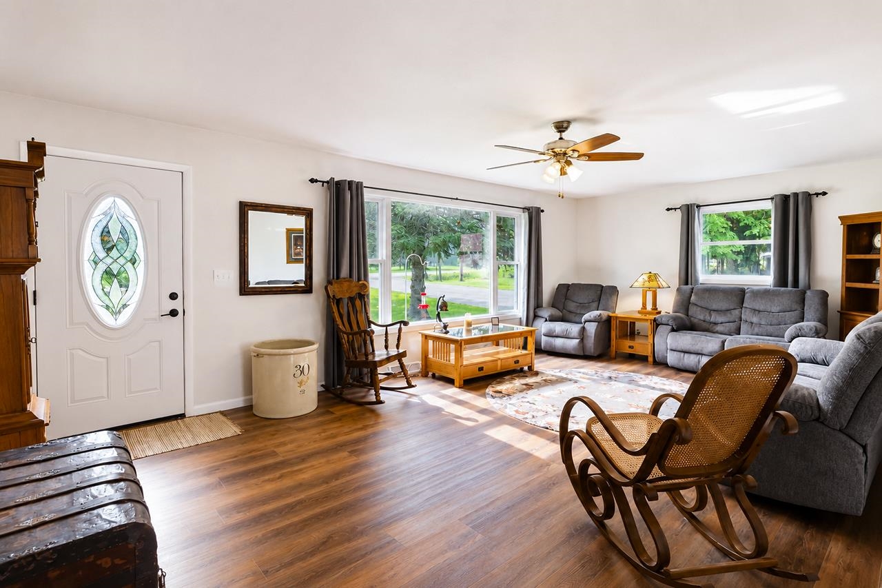 232832 WELLBORN ROAD, Wausau, Wisconsin 54403, 3 Bedrooms Bedrooms, ,1 BathroomBathrooms,Residential,For Sale,232832 WELLBORN ROAD,22603353