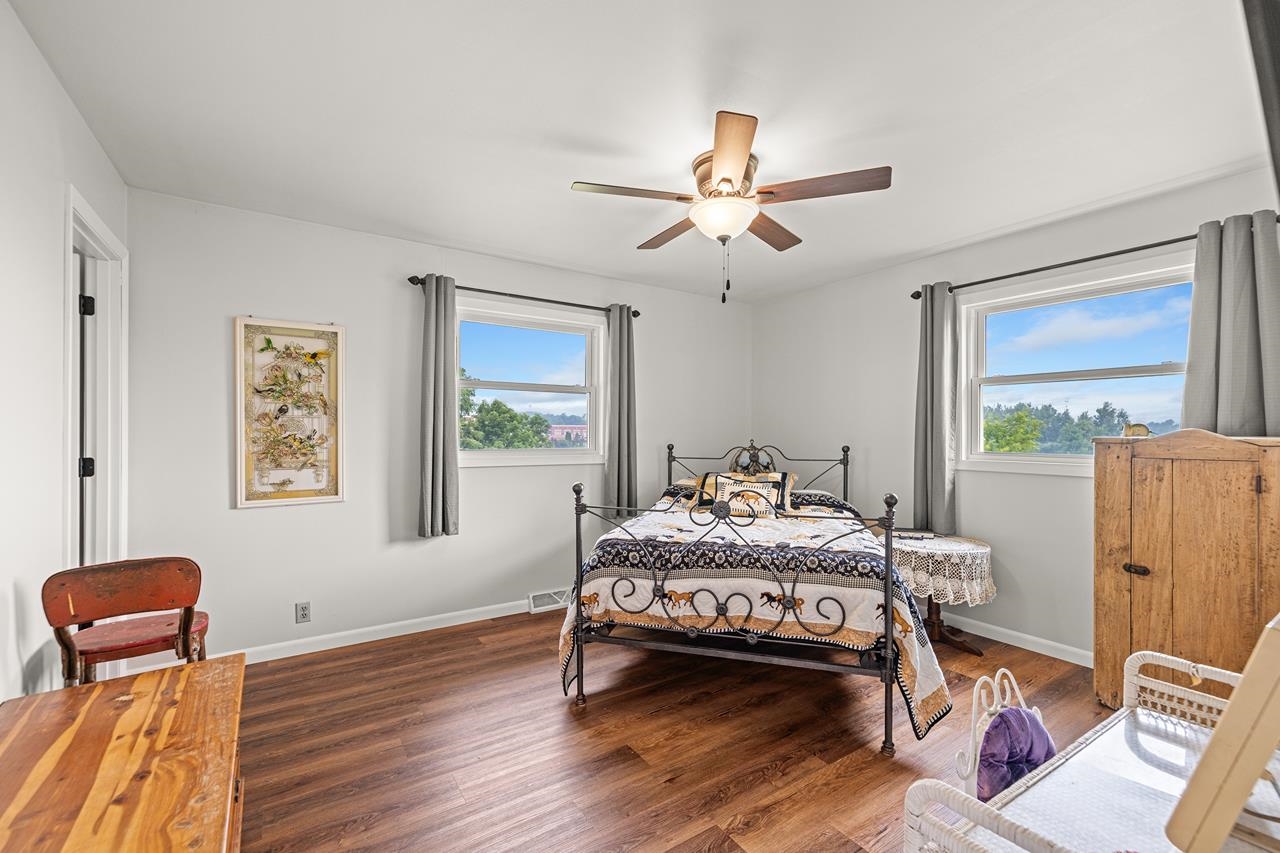 232832 WELLBORN ROAD, Wausau, Wisconsin 54403, 3 Bedrooms Bedrooms, ,1 BathroomBathrooms,Residential,For Sale,232832 WELLBORN ROAD,22603353