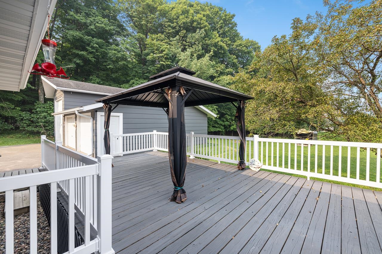 232832 WELLBORN ROAD, Wausau, Wisconsin 54403, 3 Bedrooms Bedrooms, ,1 BathroomBathrooms,Residential,For Sale,232832 WELLBORN ROAD,22603353