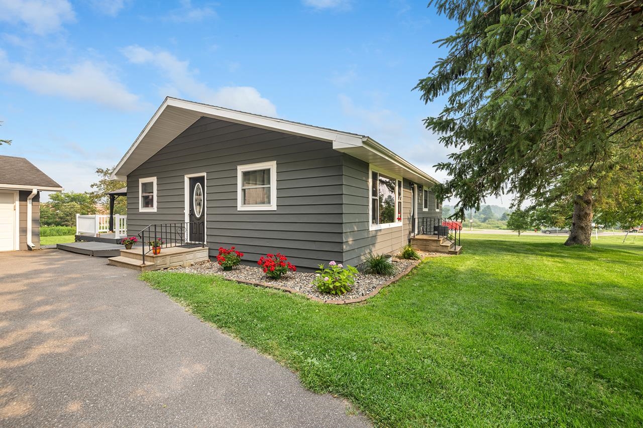 232832 WELLBORN ROAD, Wausau, Wisconsin 54403, 3 Bedrooms Bedrooms, ,1 BathroomBathrooms,Residential,For Sale,232832 WELLBORN ROAD,22603353