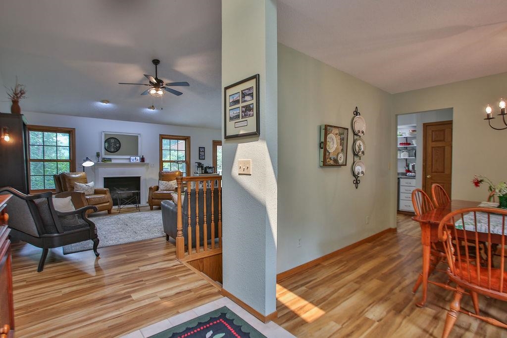 4508 HILLTOP ROAD, Wausau, Wisconsin 54403, 4 Bedrooms Bedrooms, ,3 BathroomsBathrooms,Residential,For Sale,4508 HILLTOP ROAD,22603354