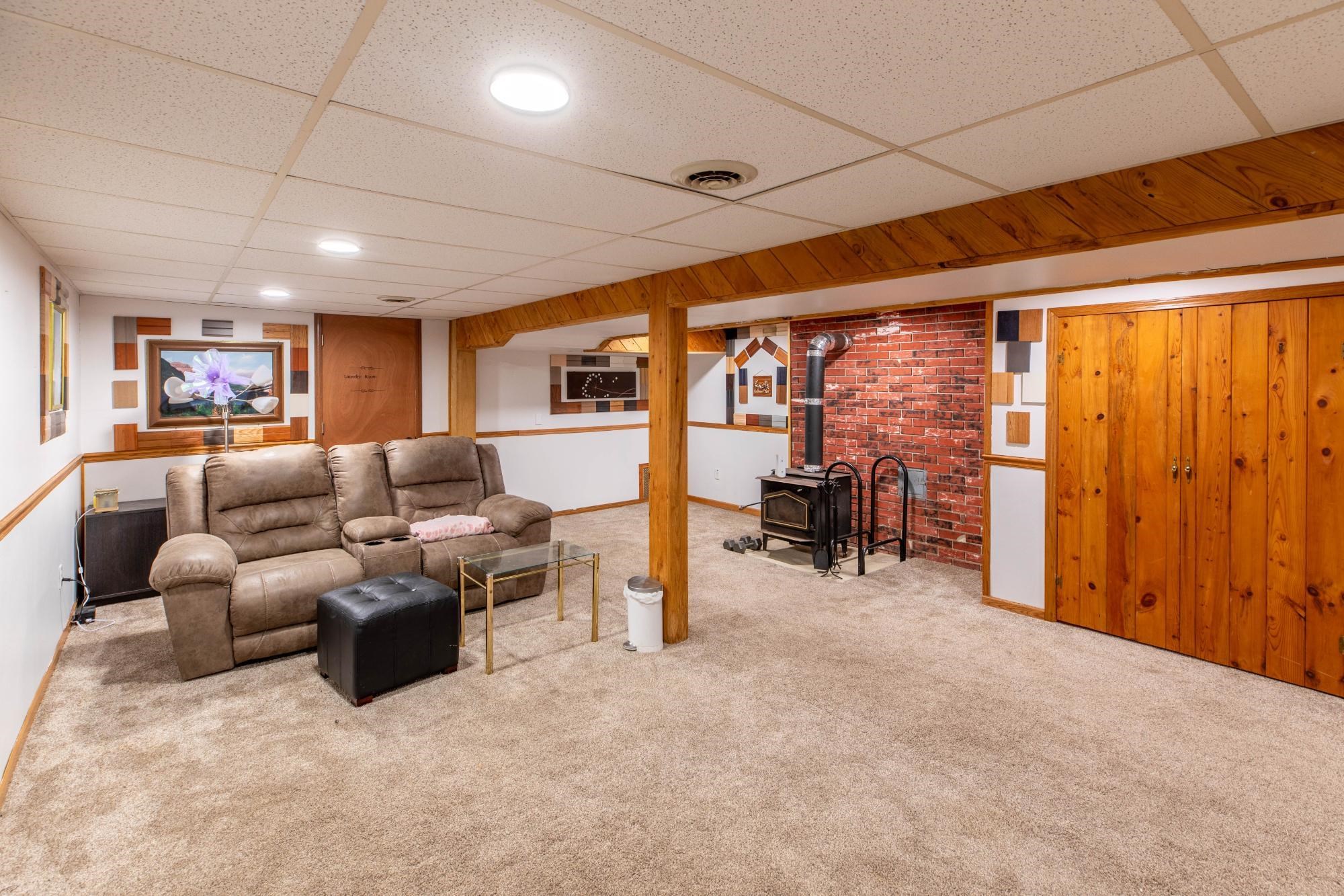 7236 WOODCREST CIRCLE, Rhinelander, Wisconsin 54501, 4 Bedrooms Bedrooms, ,2 BathroomsBathrooms,Residential,For Sale,7236 WOODCREST CIRCLE,22603356