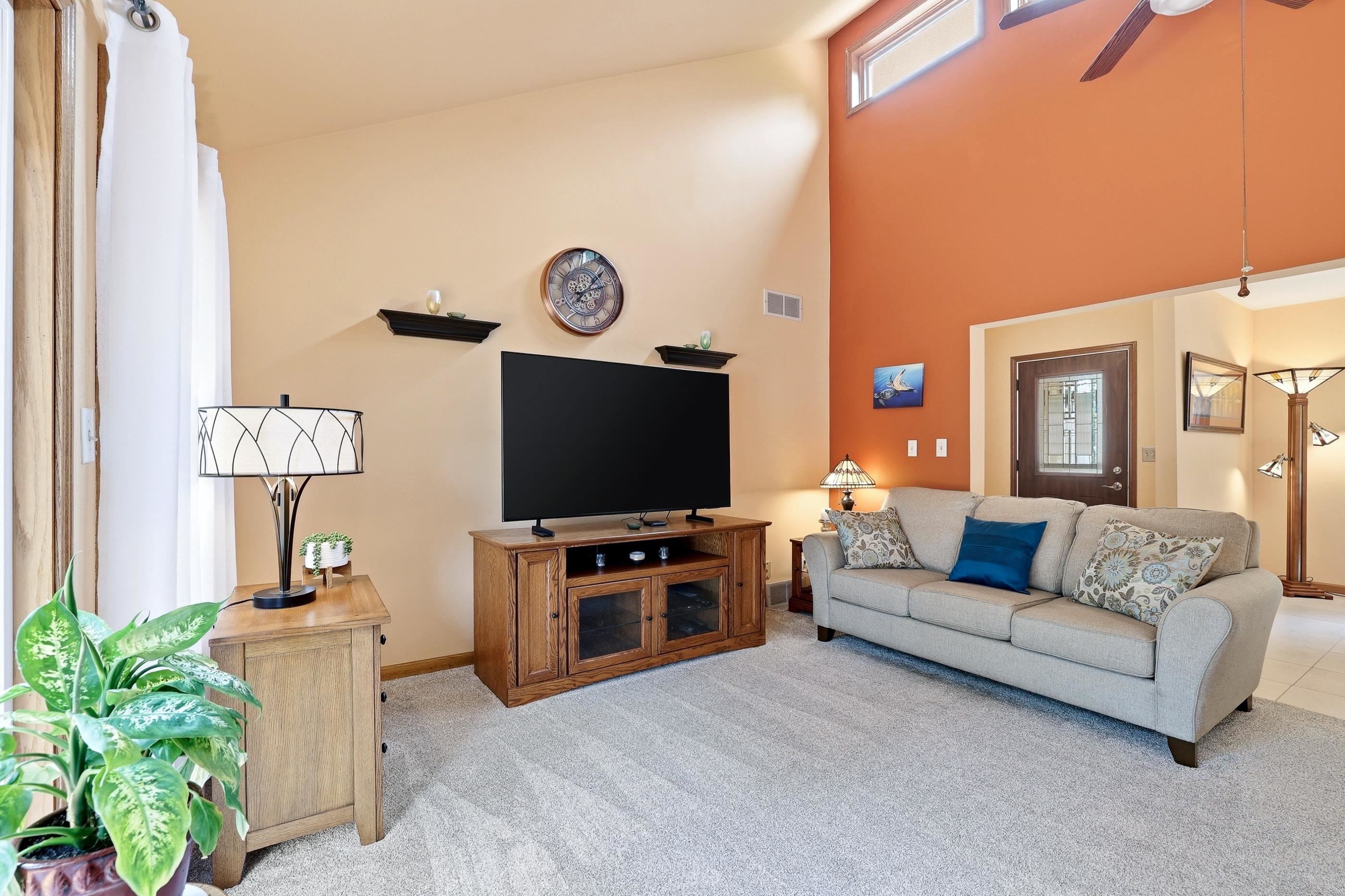 601 LEONARD STREET, Stevens Point, Wisconsin 54482, 3 Bedrooms Bedrooms, ,2 BathroomsBathrooms,Residential,For Sale,601 LEONARD STREET,22603358