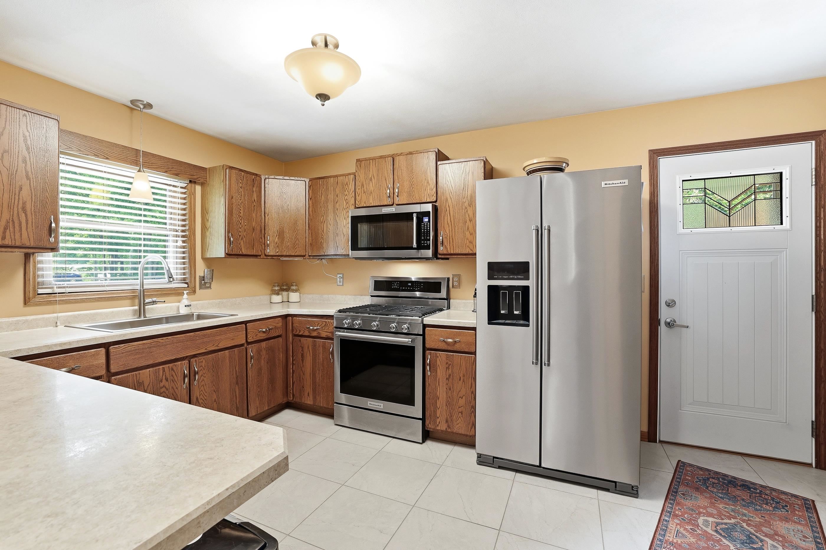 601 LEONARD STREET, Stevens Point, Wisconsin 54482, 3 Bedrooms Bedrooms, ,2 BathroomsBathrooms,Residential,For Sale,601 LEONARD STREET,22603358