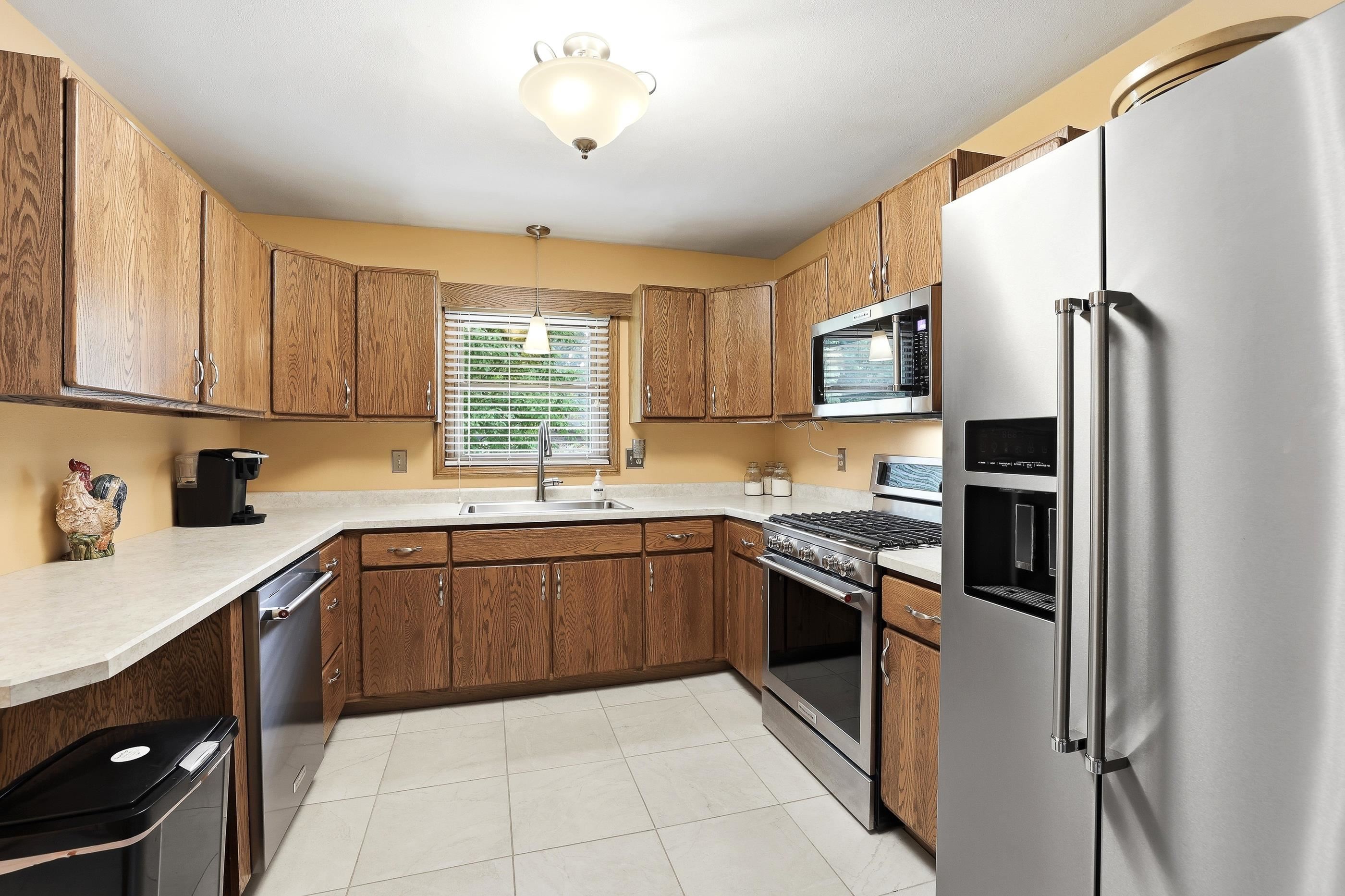 601 LEONARD STREET, Stevens Point, Wisconsin 54482, 3 Bedrooms Bedrooms, ,2 BathroomsBathrooms,Residential,For Sale,601 LEONARD STREET,22603358