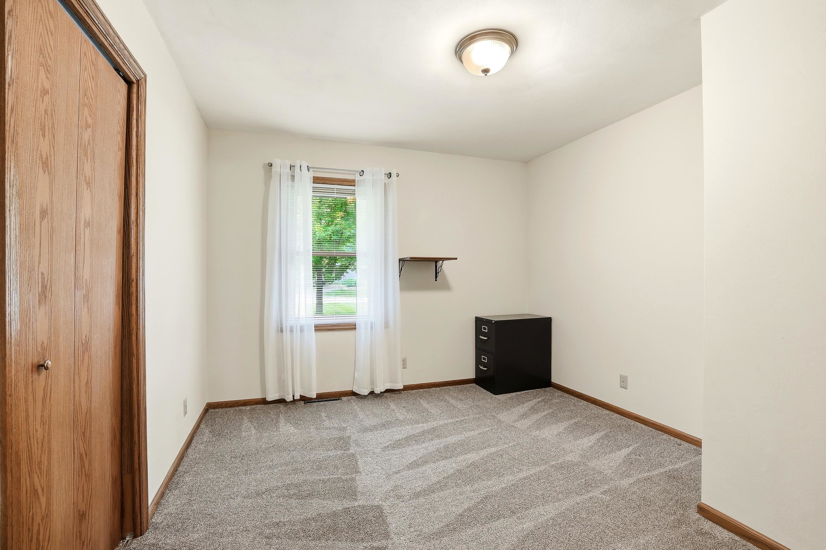 601 LEONARD STREET, Stevens Point, Wisconsin 54482, 3 Bedrooms Bedrooms, ,2 BathroomsBathrooms,Residential,For Sale,601 LEONARD STREET,22603358