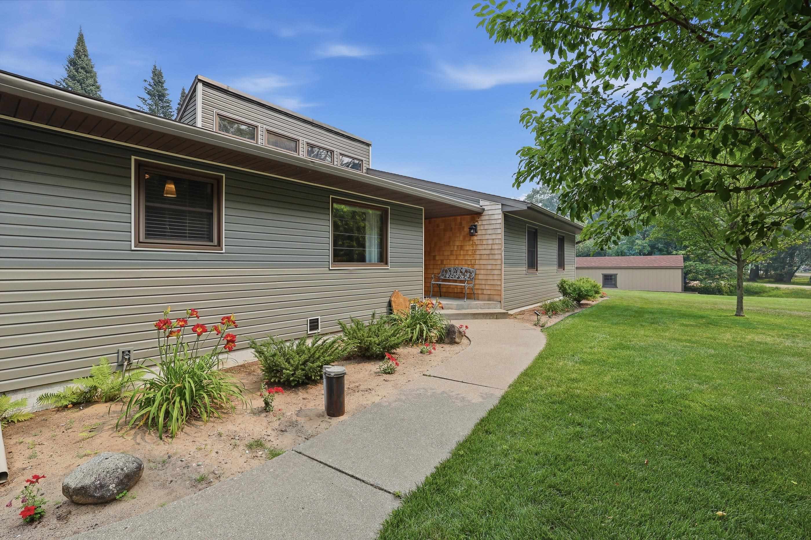 601 LEONARD STREET, Stevens Point, Wisconsin 54482, 3 Bedrooms Bedrooms, ,2 BathroomsBathrooms,Residential,For Sale,601 LEONARD STREET,22603358