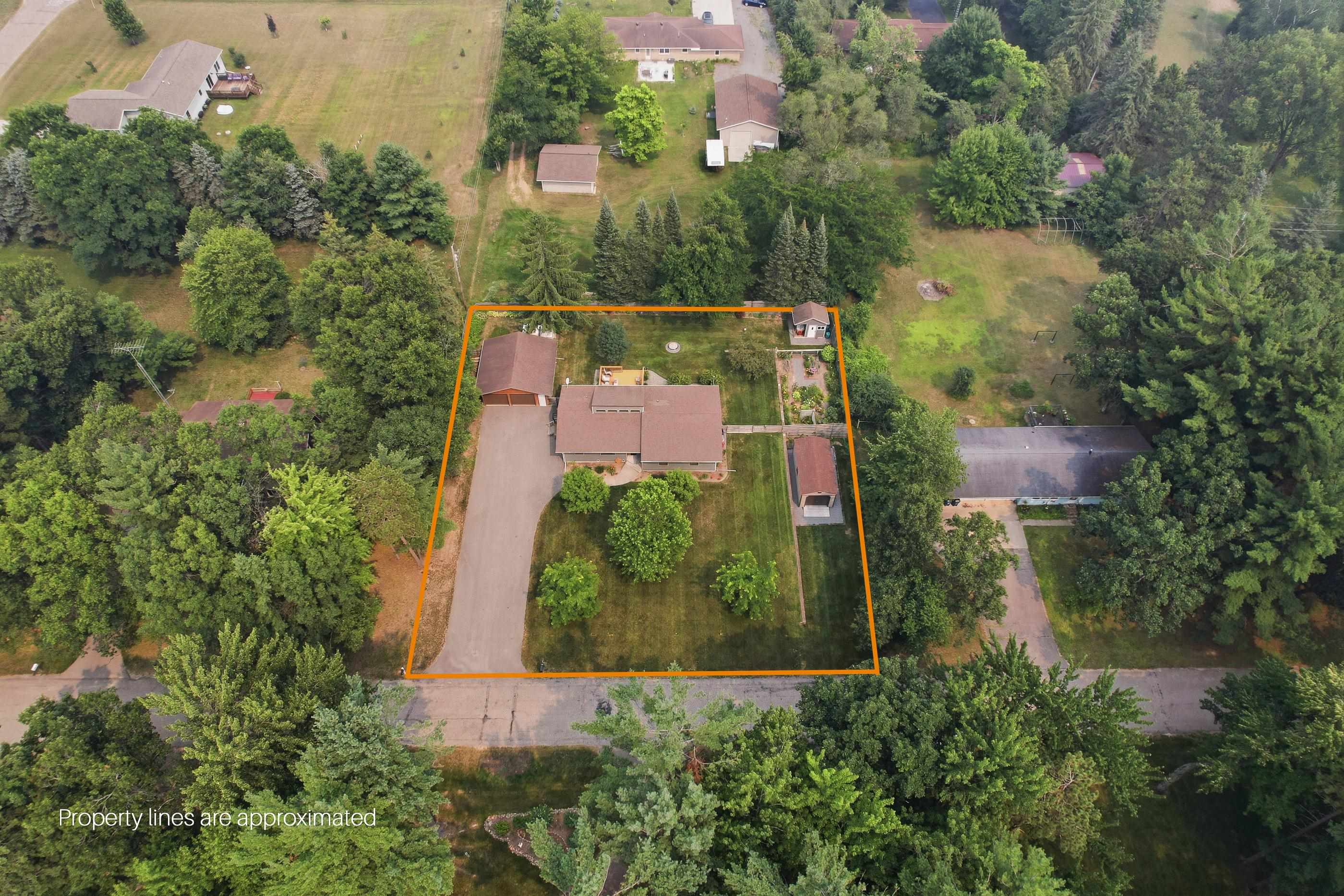601 LEONARD STREET, Stevens Point, Wisconsin 54482, 3 Bedrooms Bedrooms, ,2 BathroomsBathrooms,Residential,For Sale,601 LEONARD STREET,22603358