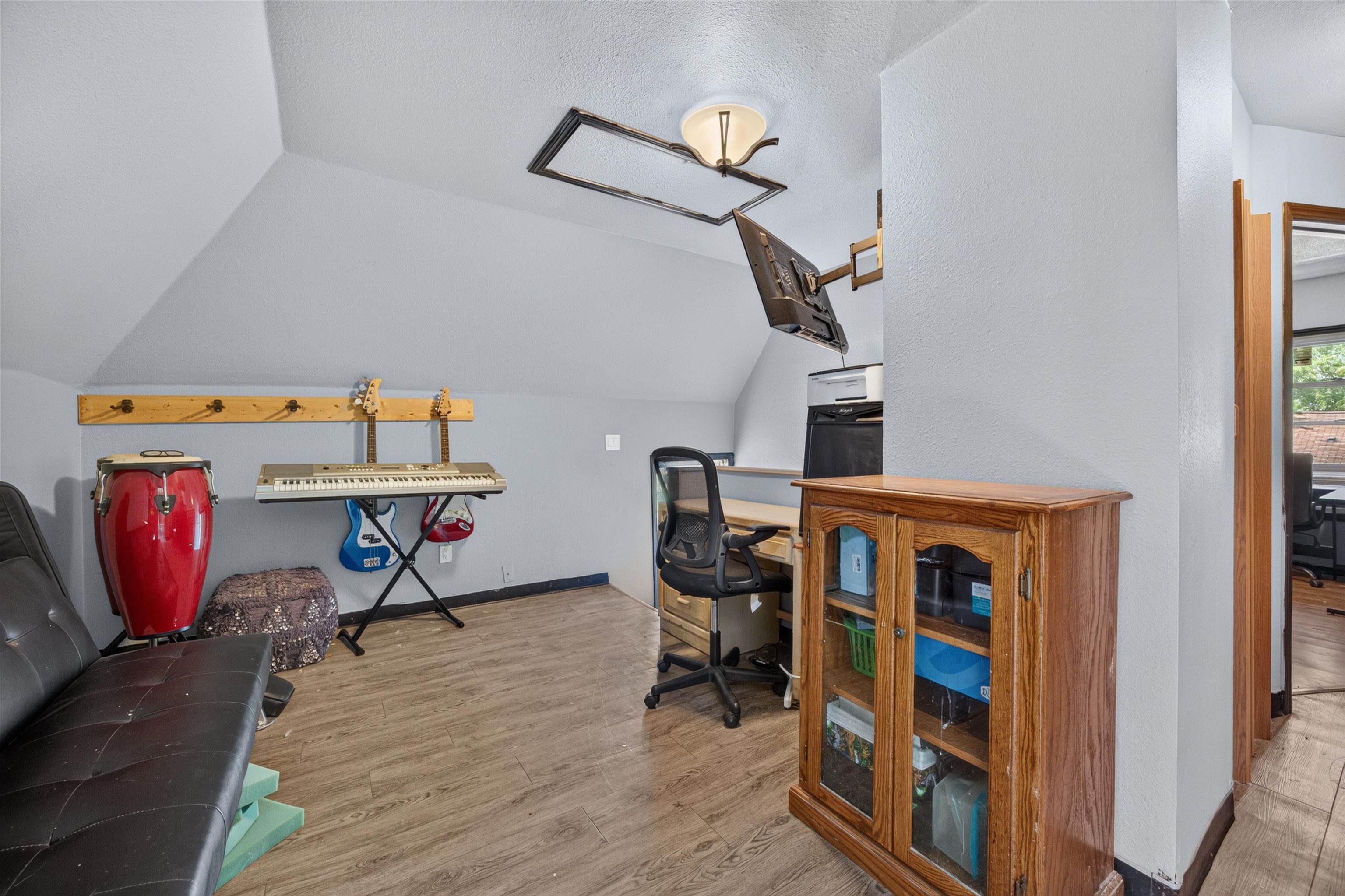 531 N 8TH AVENUE, Wisconsin Rapids, Wisconsin 54495, 3 Bedrooms Bedrooms, ,1 BathroomBathrooms,Residential,For Sale,531 N 8TH AVENUE,22603362