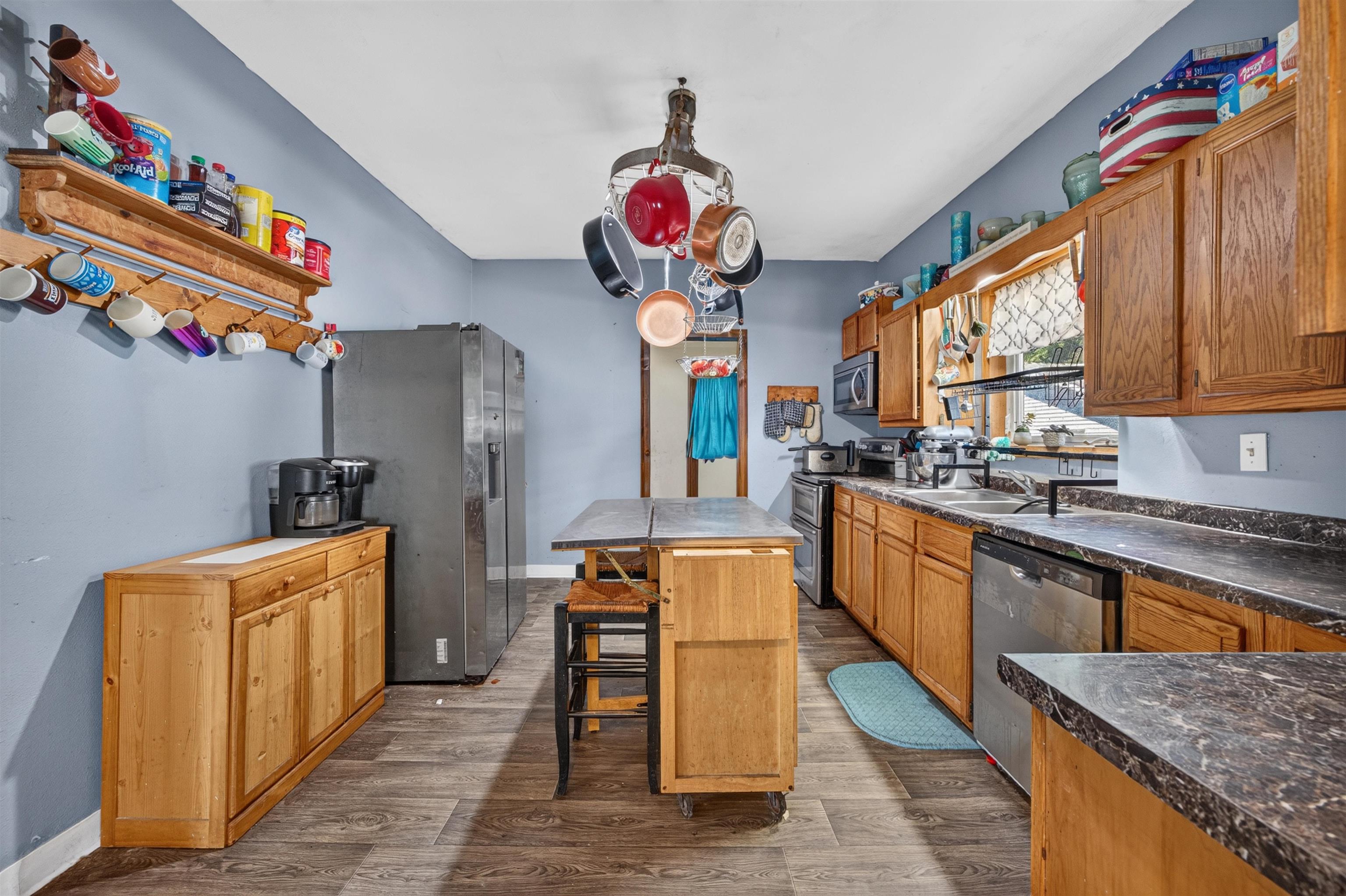 531 N 8TH AVENUE, Wisconsin Rapids, Wisconsin 54495, 3 Bedrooms Bedrooms, ,1 BathroomBathrooms,Residential,For Sale,531 N 8TH AVENUE,22603362